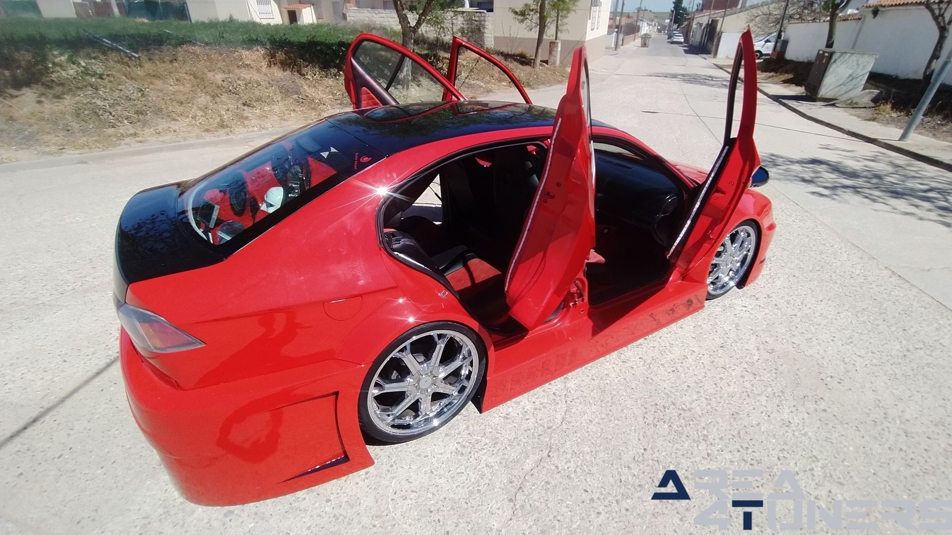 Imagen reportaje coche Tuning Skoda Octavia Pure Old School Imagen perteneciente al reportaje de coche Tuning, de la revista Area4tuners sobre un Skoda Octavia