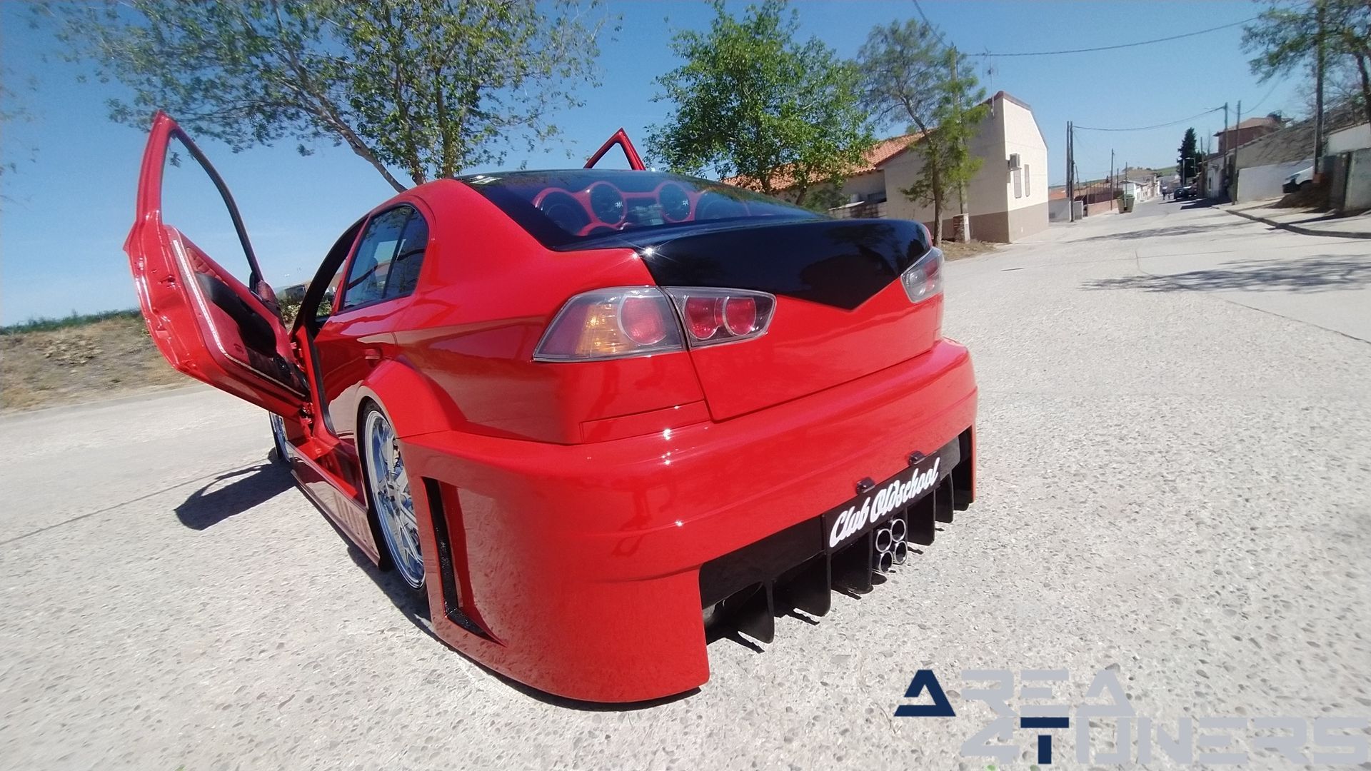 Imagen reportaje coche Tuning Skoda Octavia Pure Old School Imagen perteneciente al reportaje de coche Tuning, de la revista Area4tuners sobre un Skoda Octavia