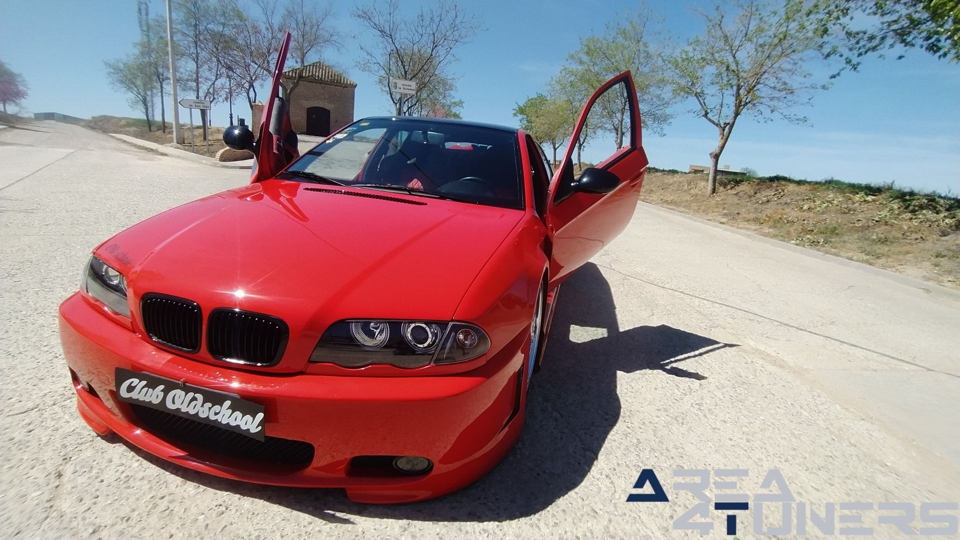 Imagen reportaje coche Tuning Skoda Octavia Pure Old School Imagen perteneciente al reportaje de coche Tuning, de la revista Area4tuners sobre un Skoda Octavia