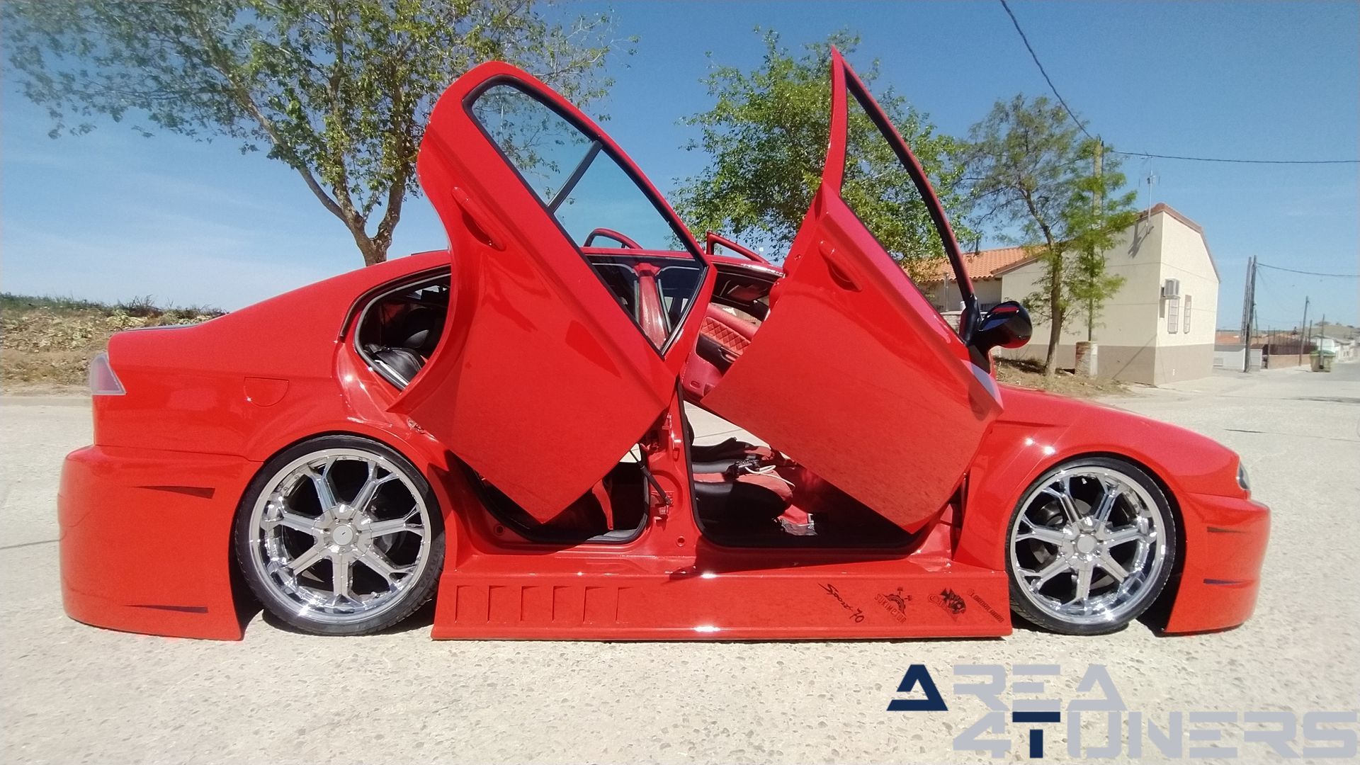 Imagen reportaje coche Tuning Skoda Octavia Pure Old School Imagen perteneciente al reportaje de coche Tuning, de la revista Area4tuners sobre un Skoda Octavia