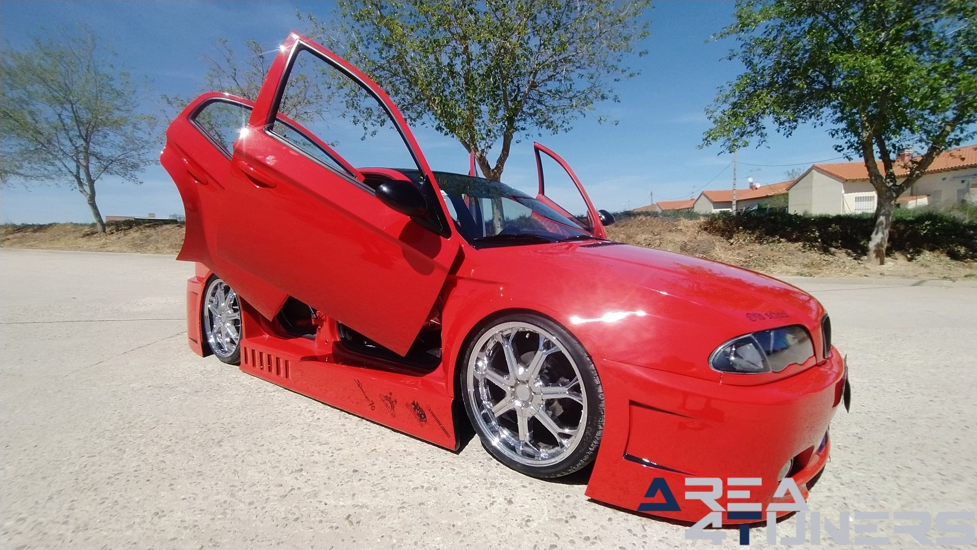 Imagen reportaje coche Tuning Skoda Octavia Pure Old School Imagen perteneciente al reportaje de coche Tuning, de la revista Area4tuners sobre un Skoda Octavia