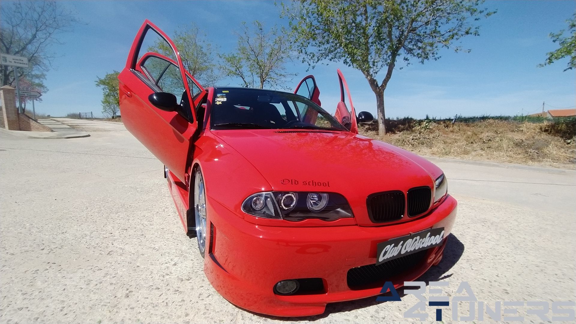 Imagen reportaje coche Tuning Skoda Octavia Pure Old School Imagen perteneciente al reportaje de coche Tuning, de la revista Area4tuners sobre un Skoda Octavia