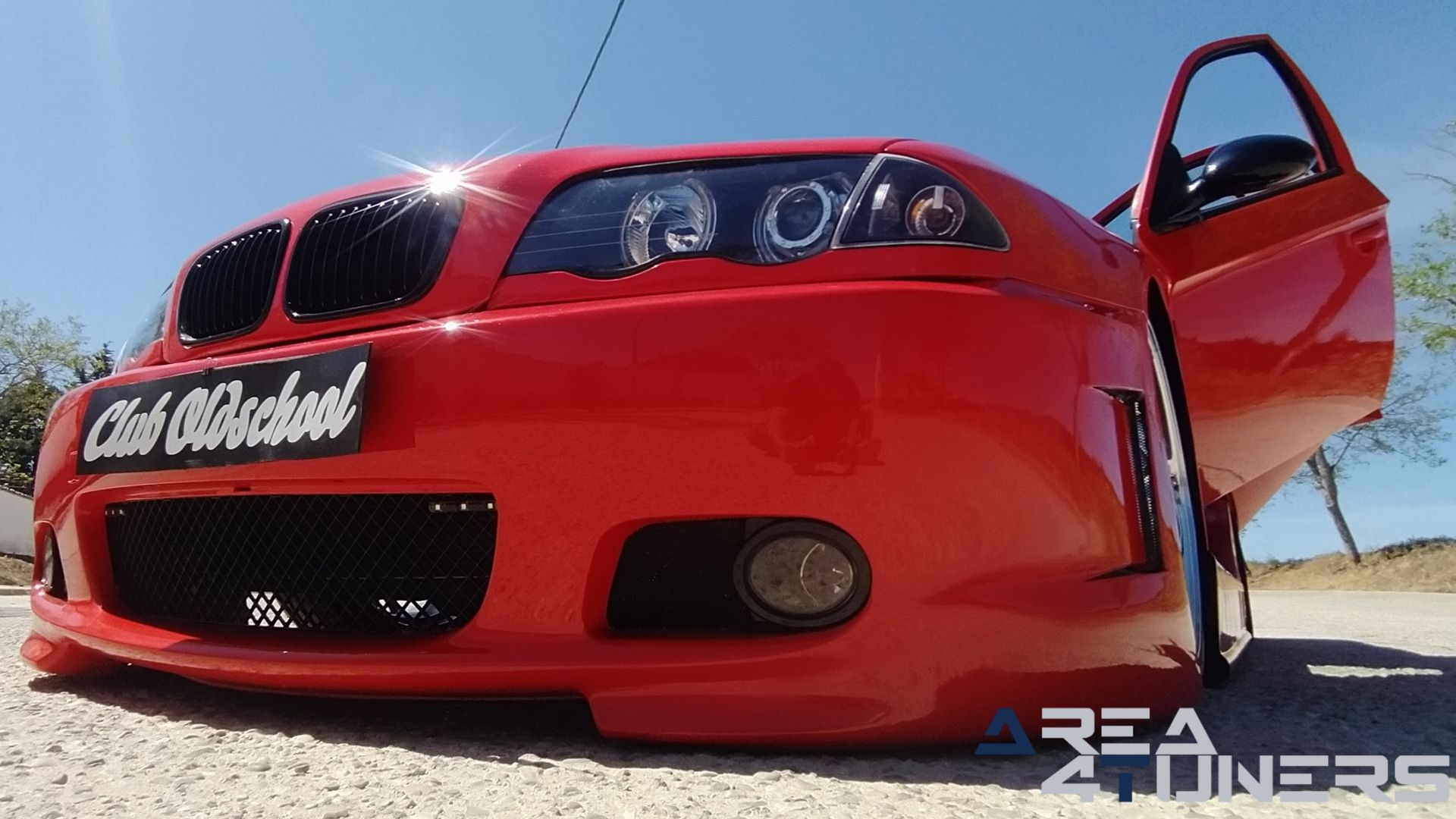 Imagen reportaje coche Tuning Skoda Octavia Pure Old School Imagen perteneciente al reportaje de coche Tuning, de la revista Area4tuners sobre un Skoda Octavia