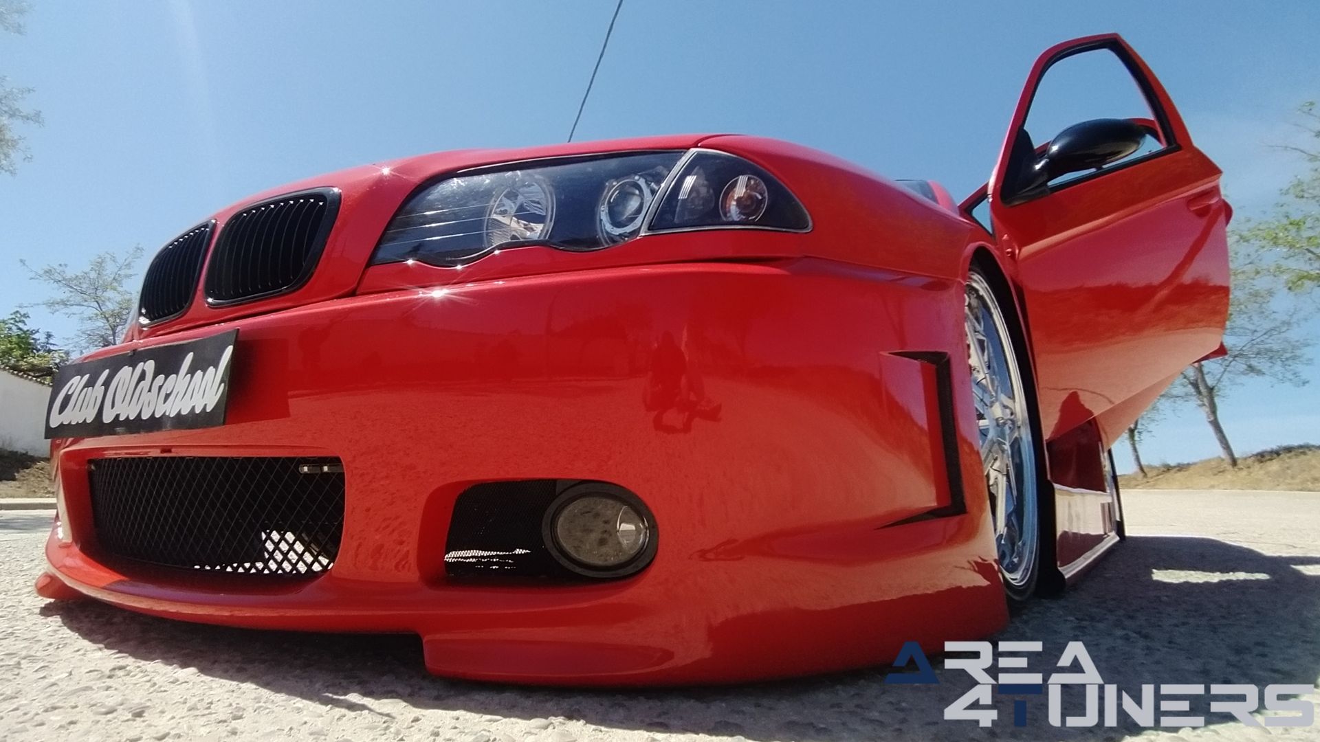 Imagen reportaje coche Tuning Skoda Octavia Pure Old School Imagen perteneciente al reportaje de coche Tuning, de la revista Area4tuners sobre un Skoda Octavia