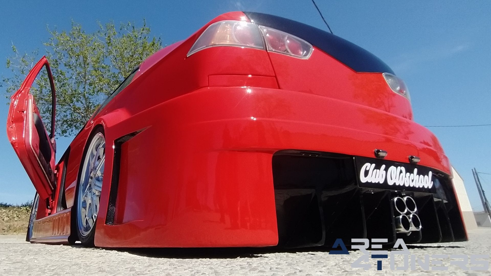 Imagen reportaje coche Tuning Skoda Octavia Pure Old School Imagen perteneciente al reportaje de coche Tuning, de la revista Area4tuners sobre un Skoda Octavia