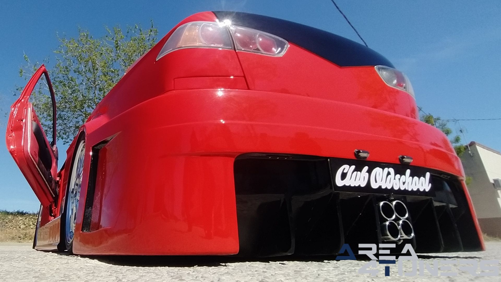 Imagen reportaje coche Tuning Skoda Octavia Pure Old School Imagen perteneciente al reportaje de coche Tuning, de la revista Area4tuners sobre un Skoda Octavia