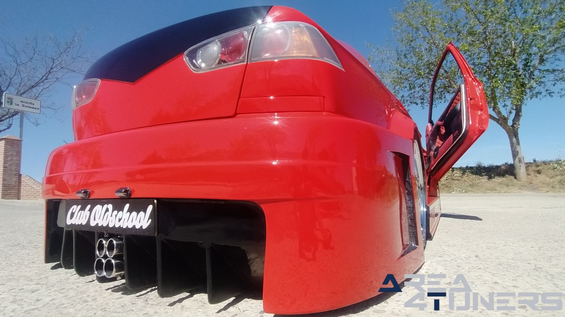 Imagen reportaje coche Tuning Skoda Octavia Pure Old School Imagen perteneciente al reportaje de coche Tuning, de la revista Area4tuners sobre un Skoda Octavia