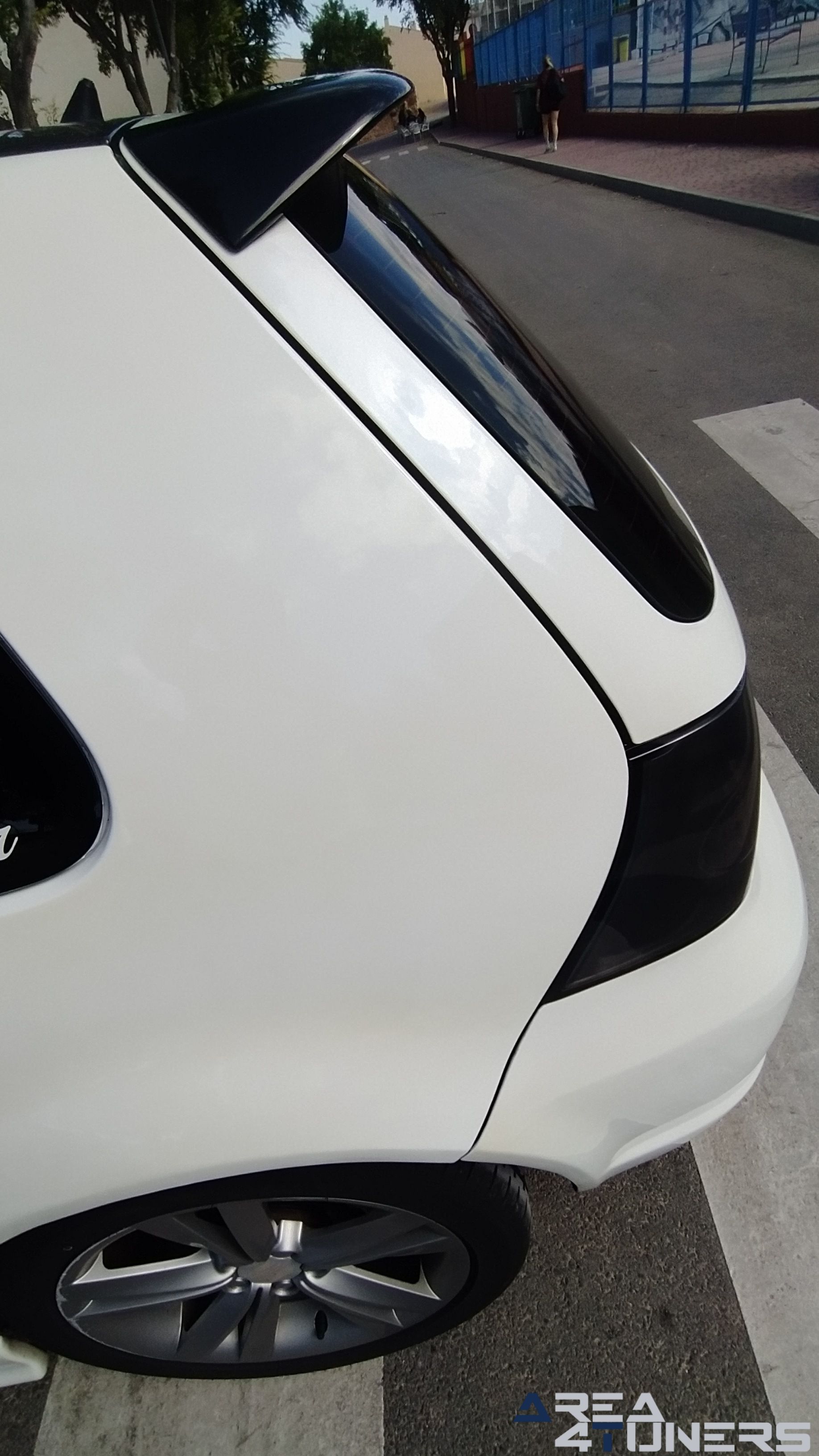 Imagen reportaje coche Tuning VW Golf Ball Golf Imagen perteneciente al reportaje de coche Tuning, de la revista Area4tuners sobre un Vw Golf