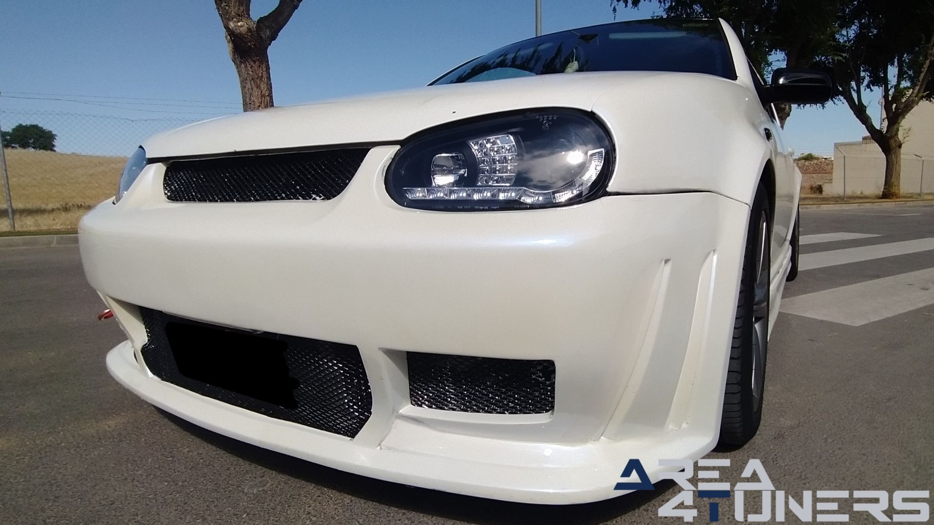 Imagen reportaje coche Tuning VW Golf Ball Golf Imagen perteneciente al reportaje de coche Tuning, de la revista Area4tuners sobre un Vw Golf