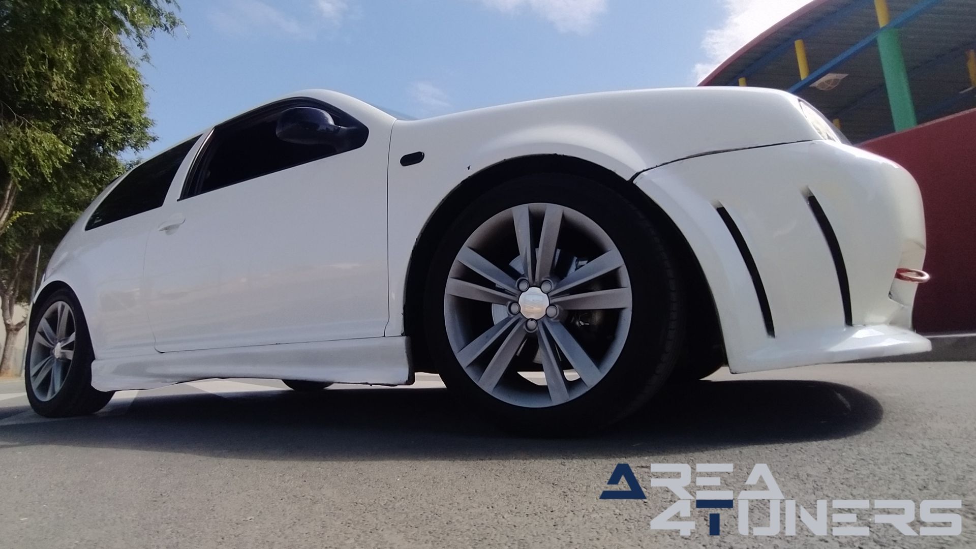 Imagen reportaje coche Tuning VW Golf Ball Golf Imagen perteneciente al reportaje de coche Tuning, de la revista Area4tuners sobre un Vw Golf