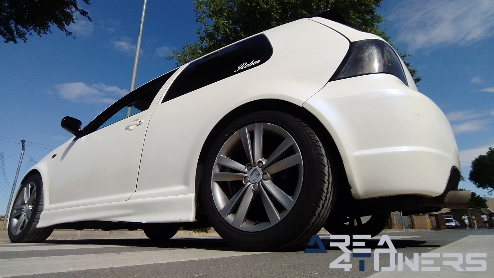 Imagen reportaje coche Tuning VW Golf Ball Golf Imagen perteneciente al reportaje de coche Tuning, de la revista Area4tuners sobre un Vw Golf