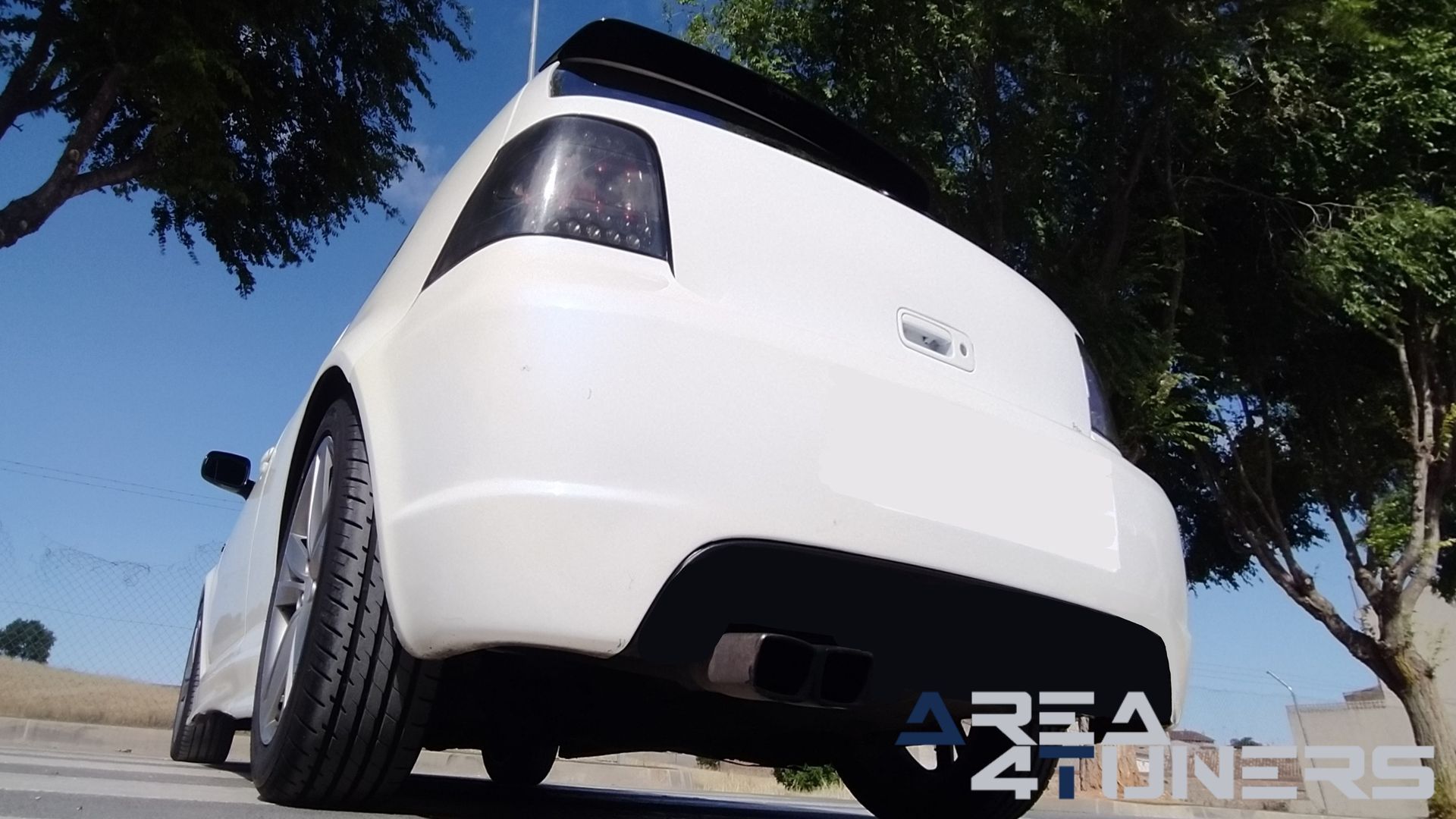 Imagen reportaje coche Tuning VW Golf Ball Golf Imagen perteneciente al reportaje de coche Tuning, de la revista Area4tuners sobre un Vw Golf