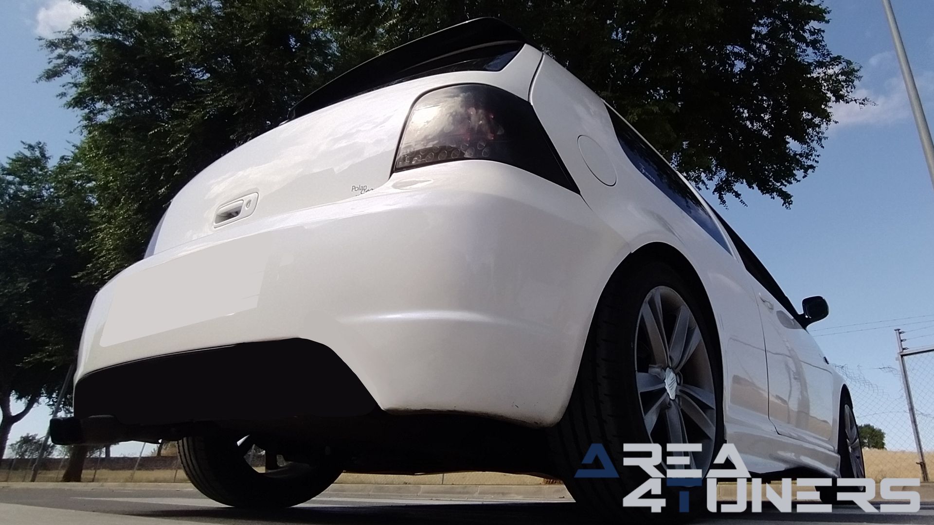 Imagen reportaje coche Tuning VW Golf Ball Golf Imagen perteneciente al reportaje de coche Tuning, de la revista Area4tuners sobre un Vw Golf