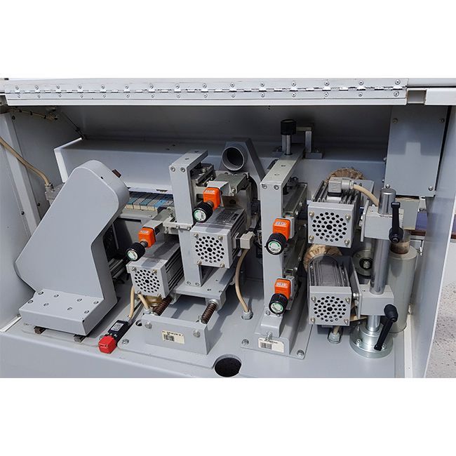 Calderín de hotmetl de chapadora de madera.