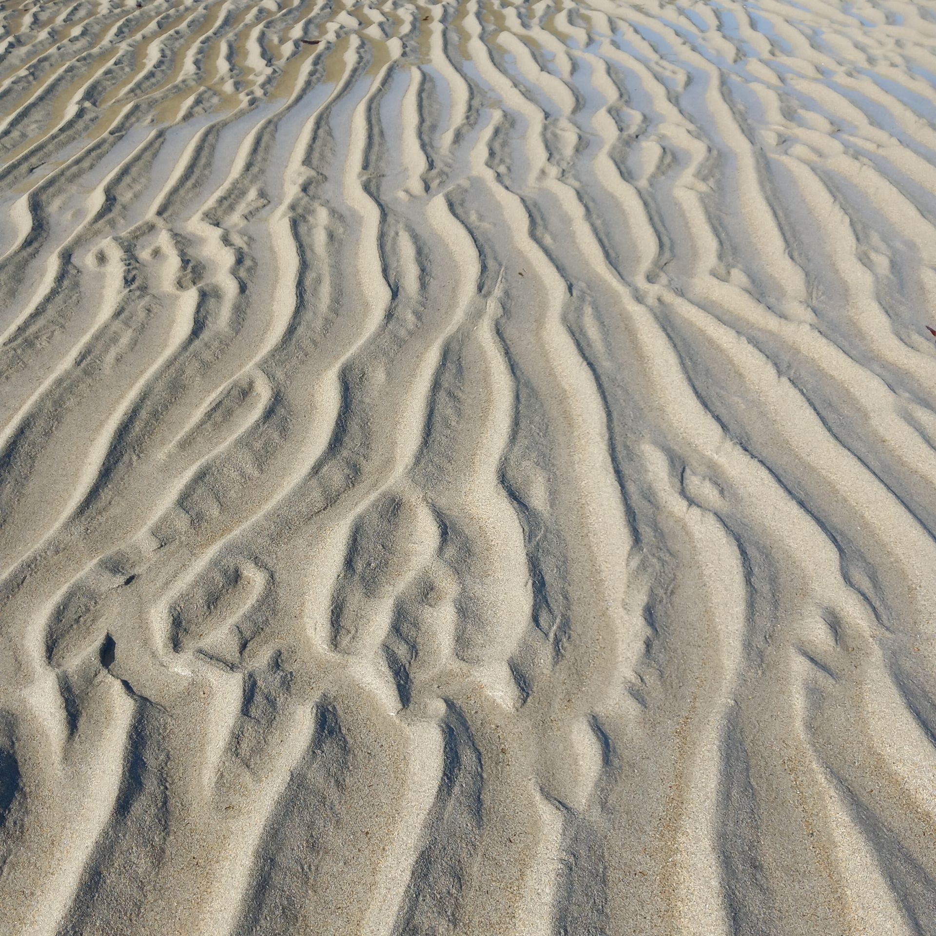 Dessin hypnotique de sable