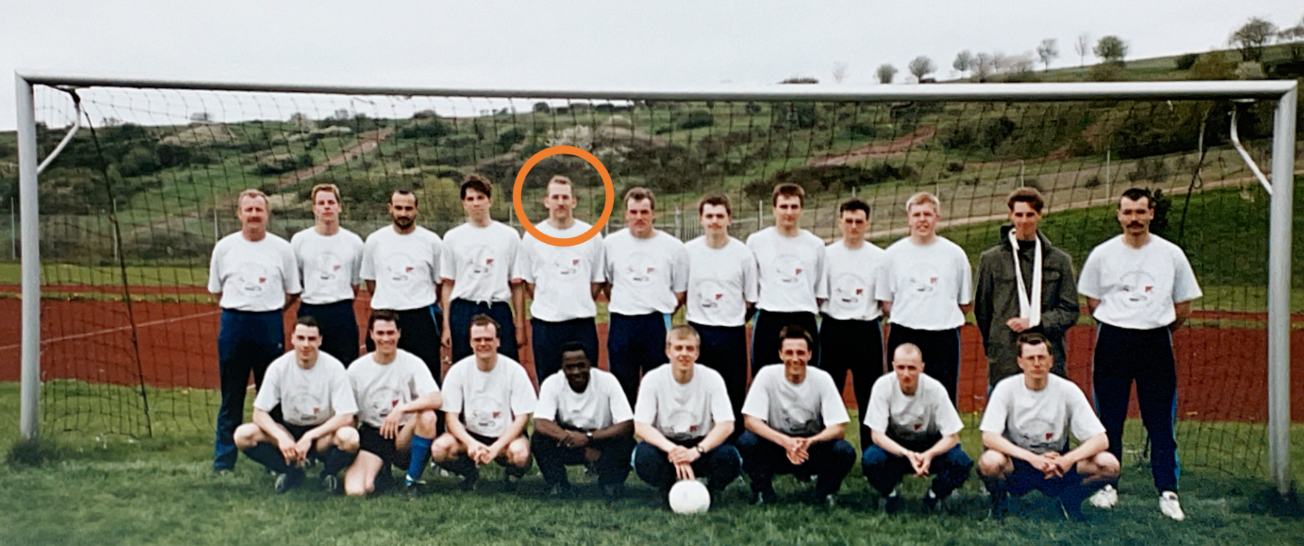 Andreas Becker als Fußball-Spieler in den 90ziger Jahren (noch mit Haar)