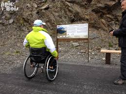 handicap trufficulture truffière aménagée pédagogique fauteuil roulant