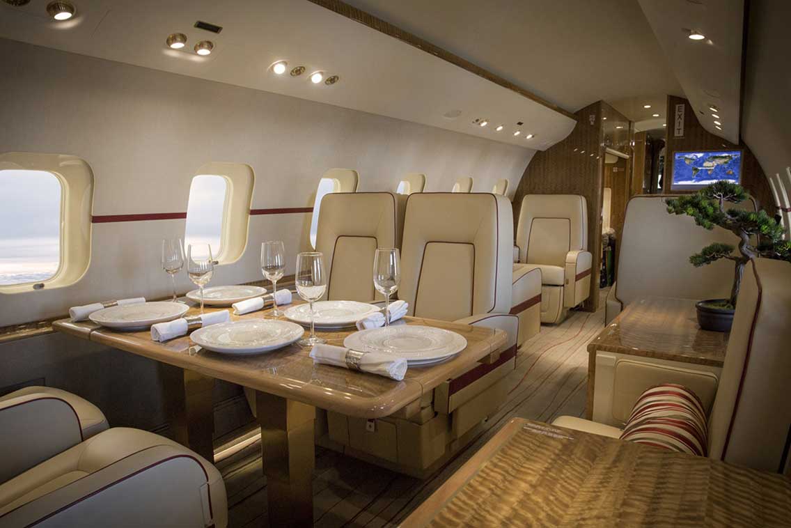 Bombardier Global Charter Flight