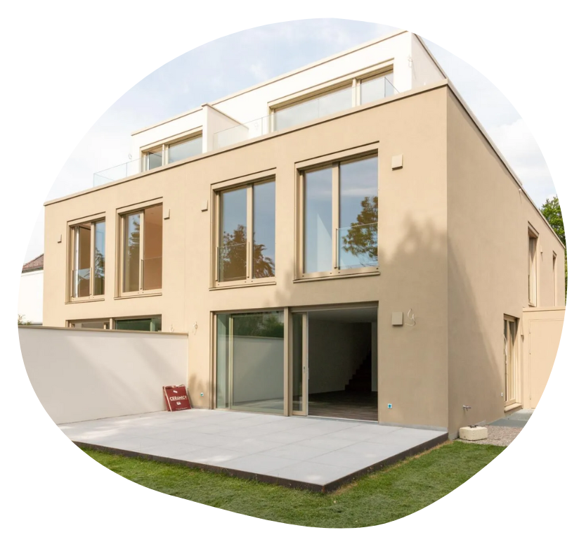 Neubau eines modernen Blockhauses