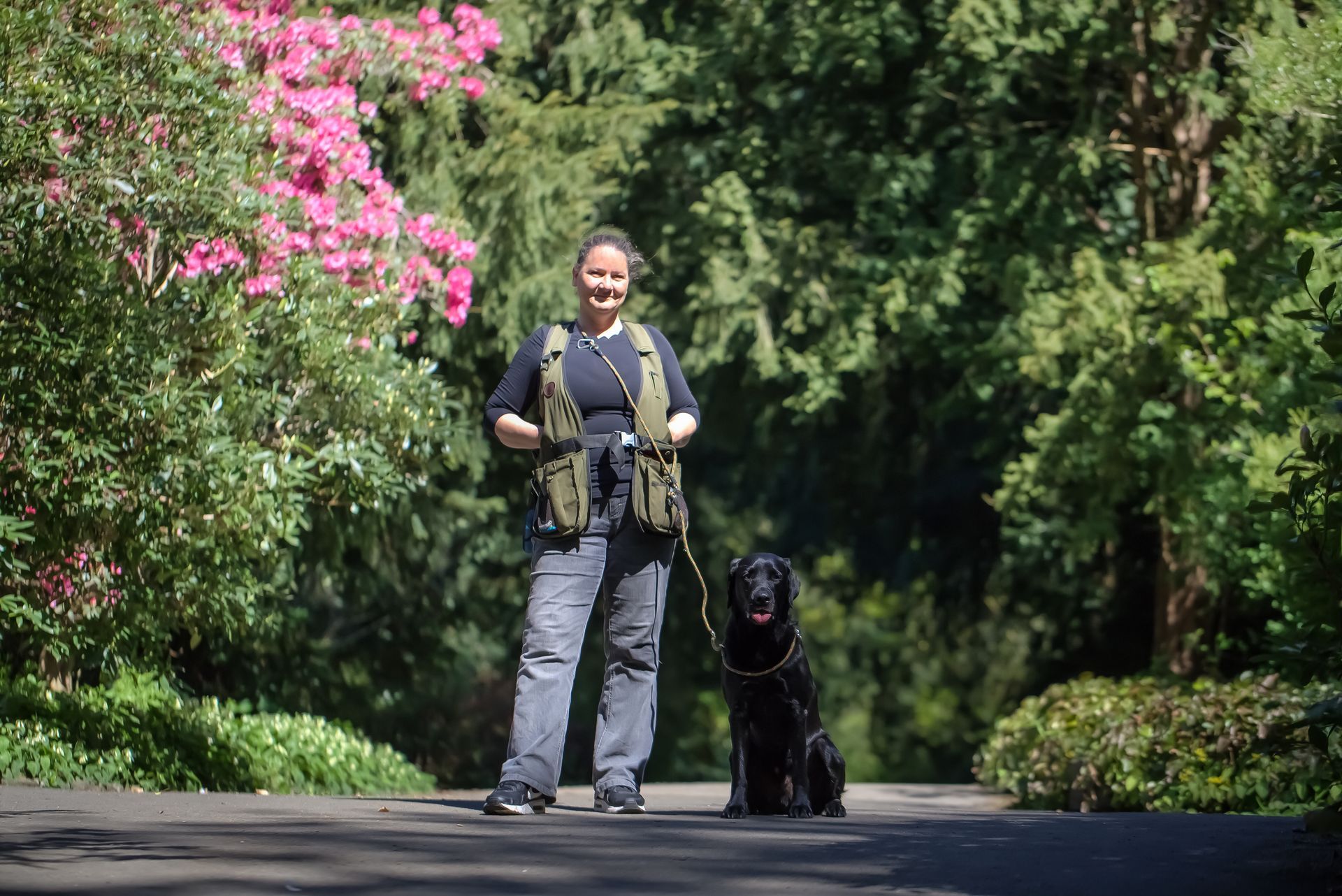 Wald & Hund - Trainerin mit Hund