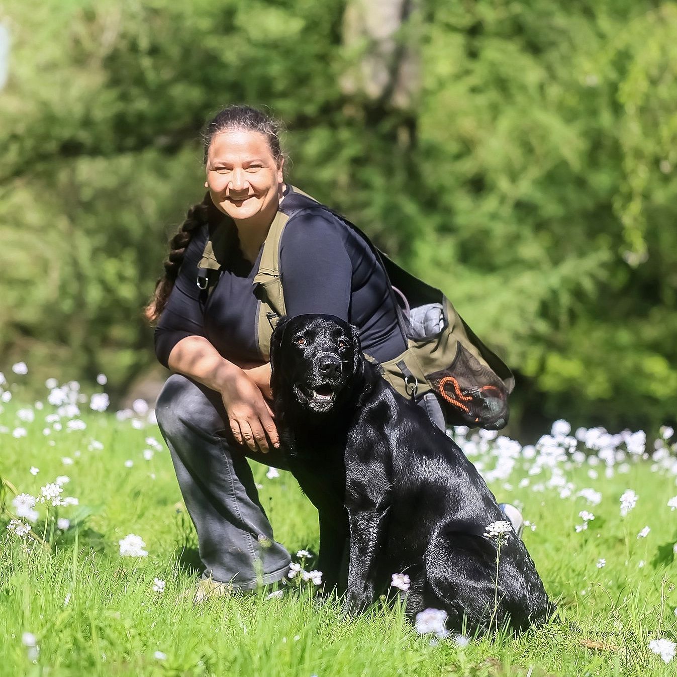 Wald & Hund - Trainerin mit Hund