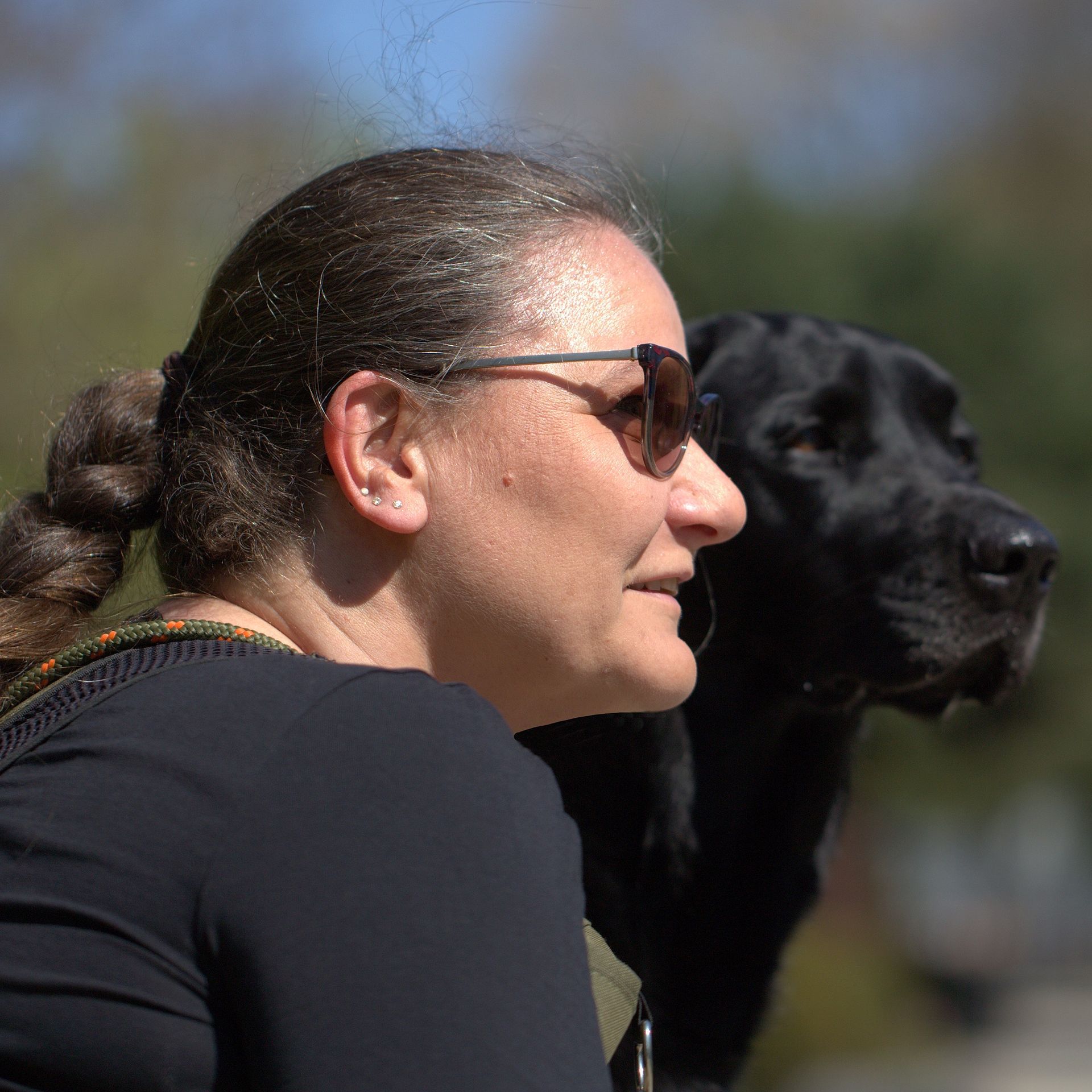 Wald & Hund - Trainerin mit Hund