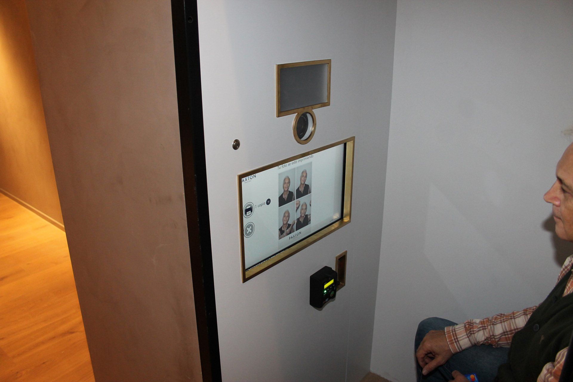 comprar fotomaton cabina hotel 1