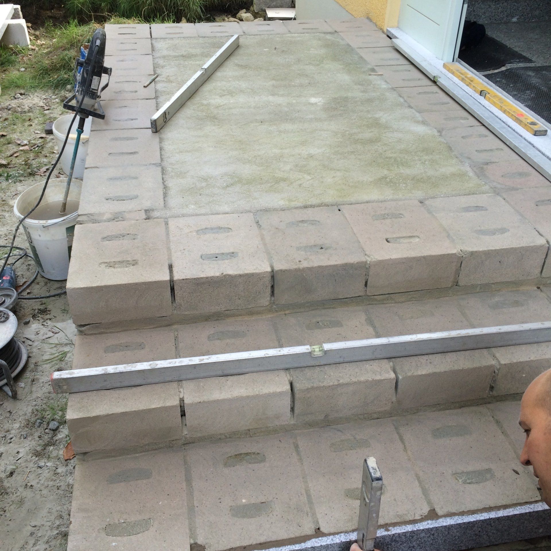 Eingangsbereich Sanierung in Ullersdorf