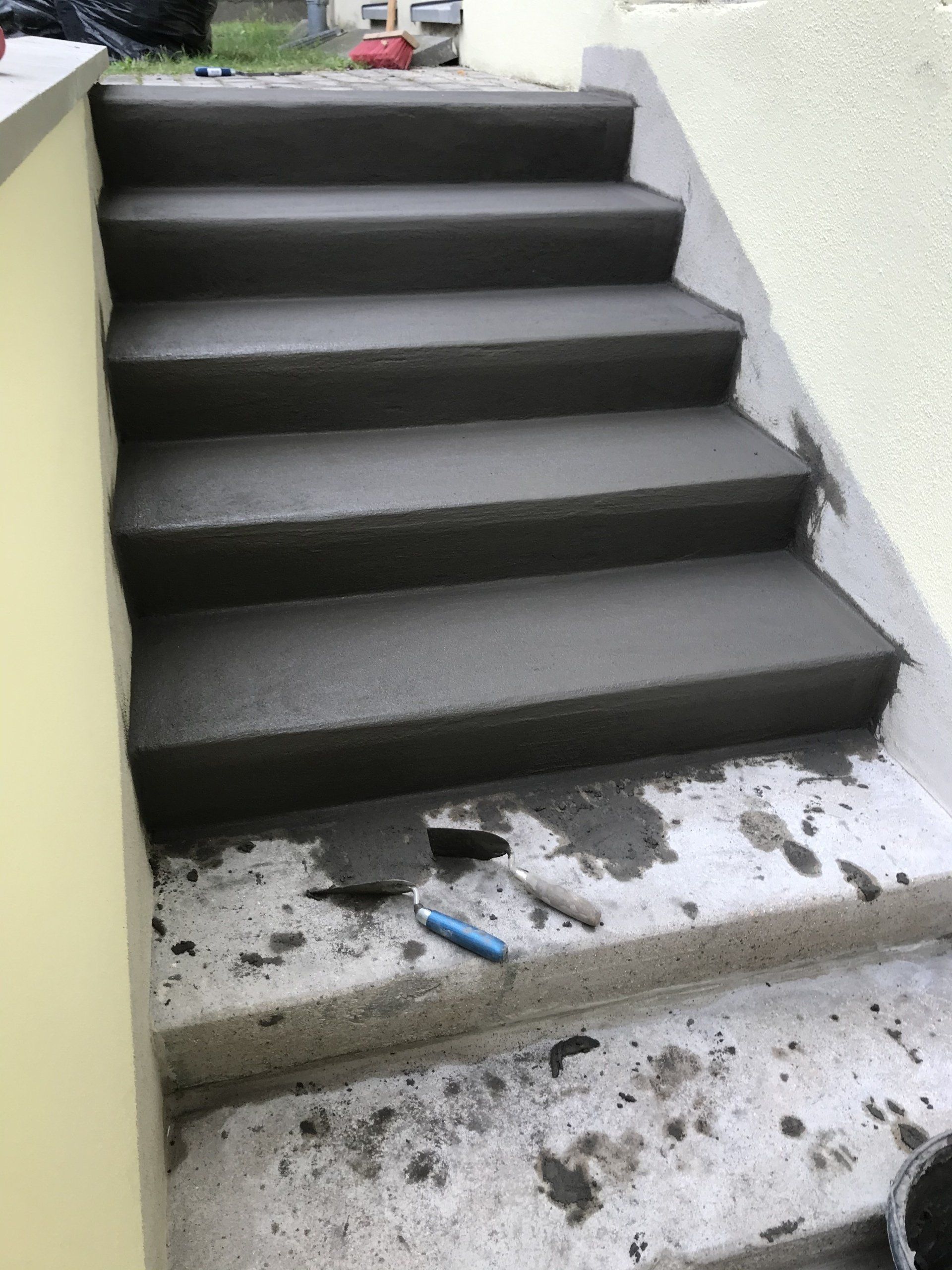 Sanierung Kellerabgang Mehrfamilienhaus in Dresden