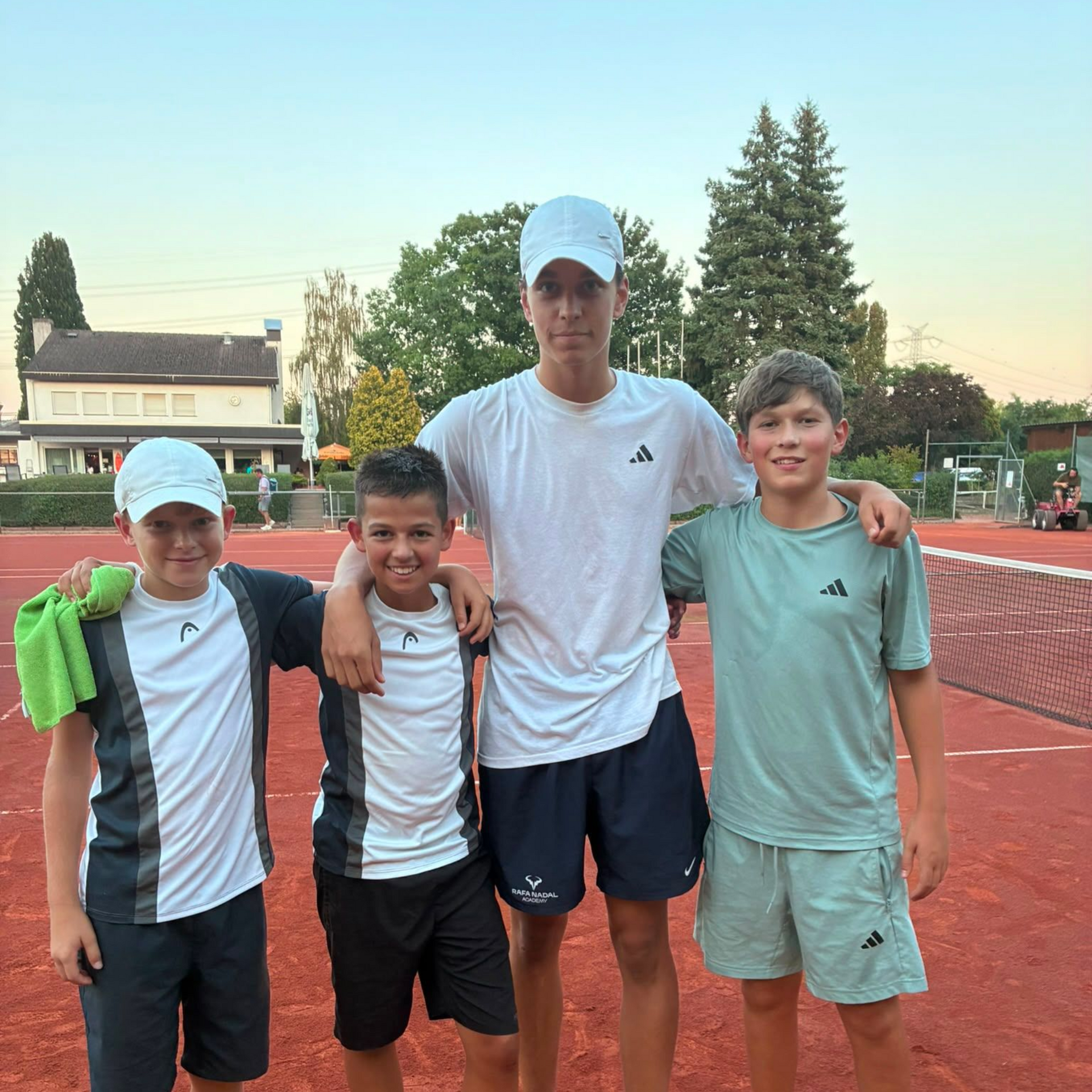 TC Blau-Weiß Bensheim, Aktuelles, News, Tennis, U15/1, Sieg, Viernheim,