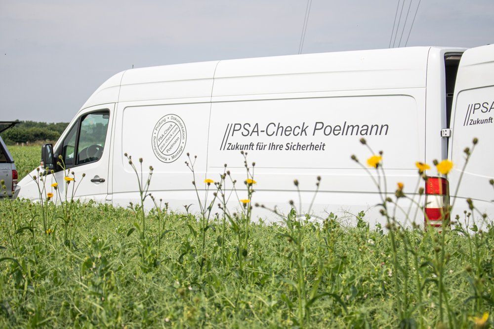 Planning and development of wind measurement masts