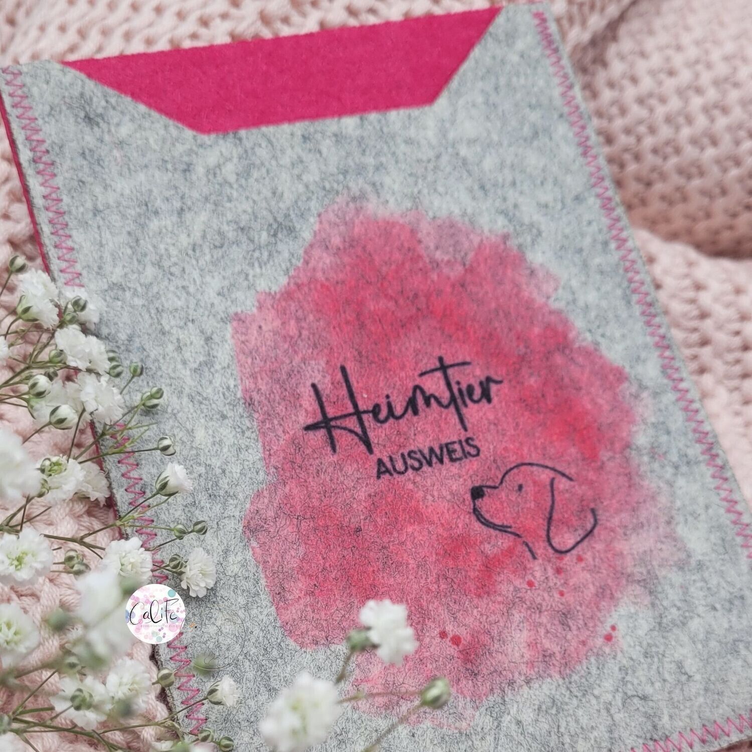 Heimtier-Ausweis - eckiger Eingriff
