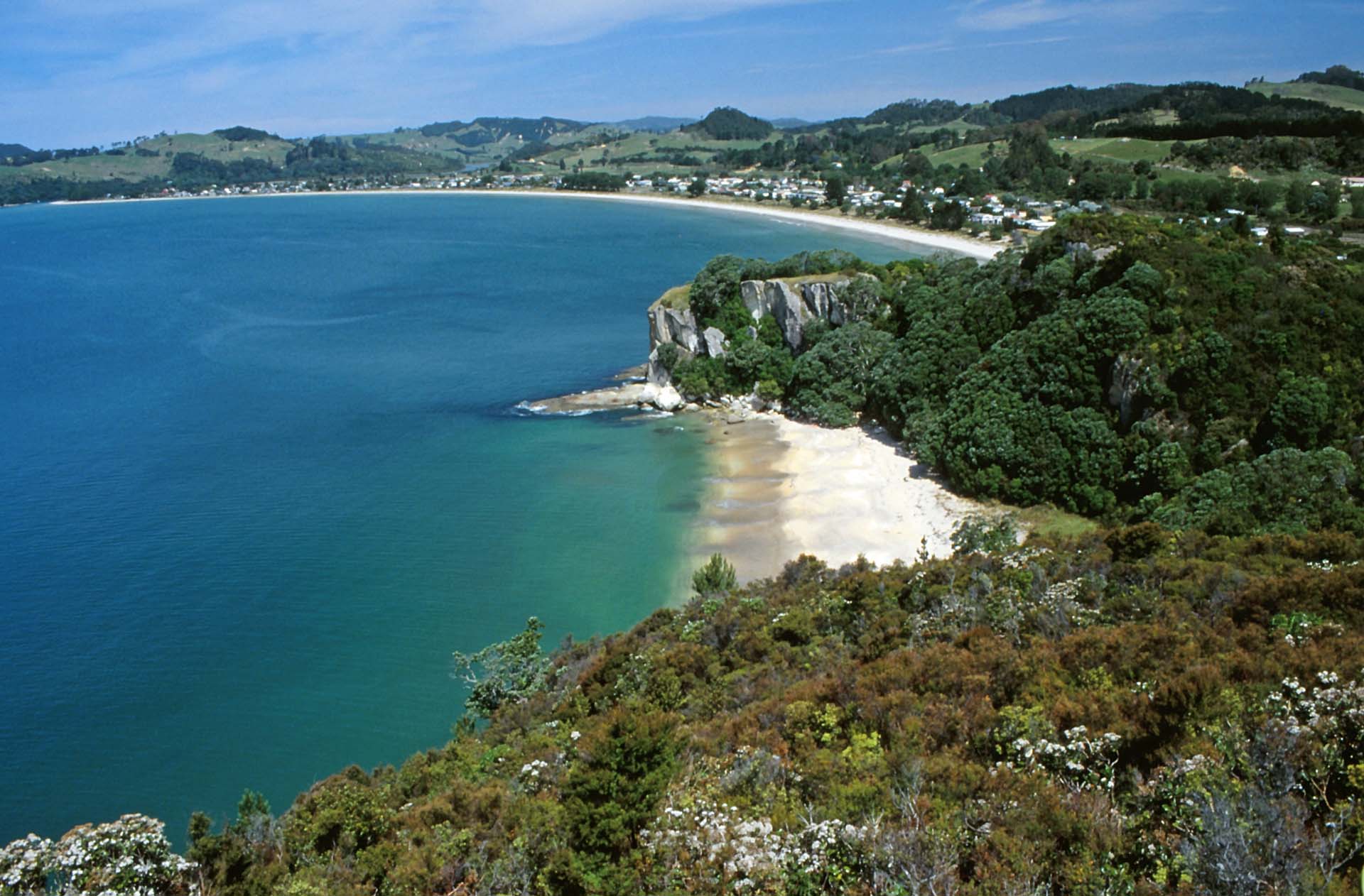 Blick auf die Mercury Bay, Nordinsel Neuseeland
