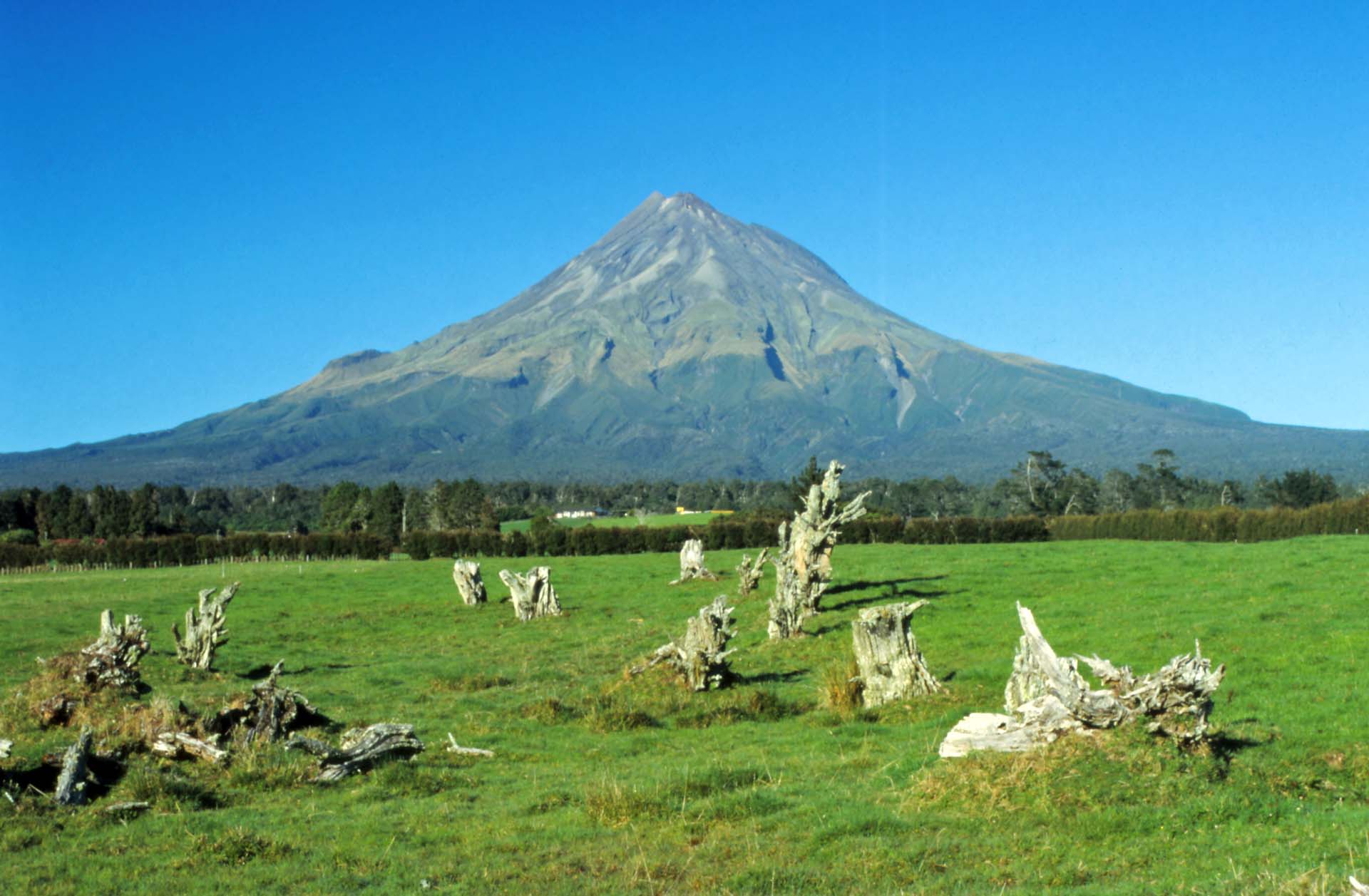 Mount Taranaki in voller Schönheit, Nordinsel NZ
