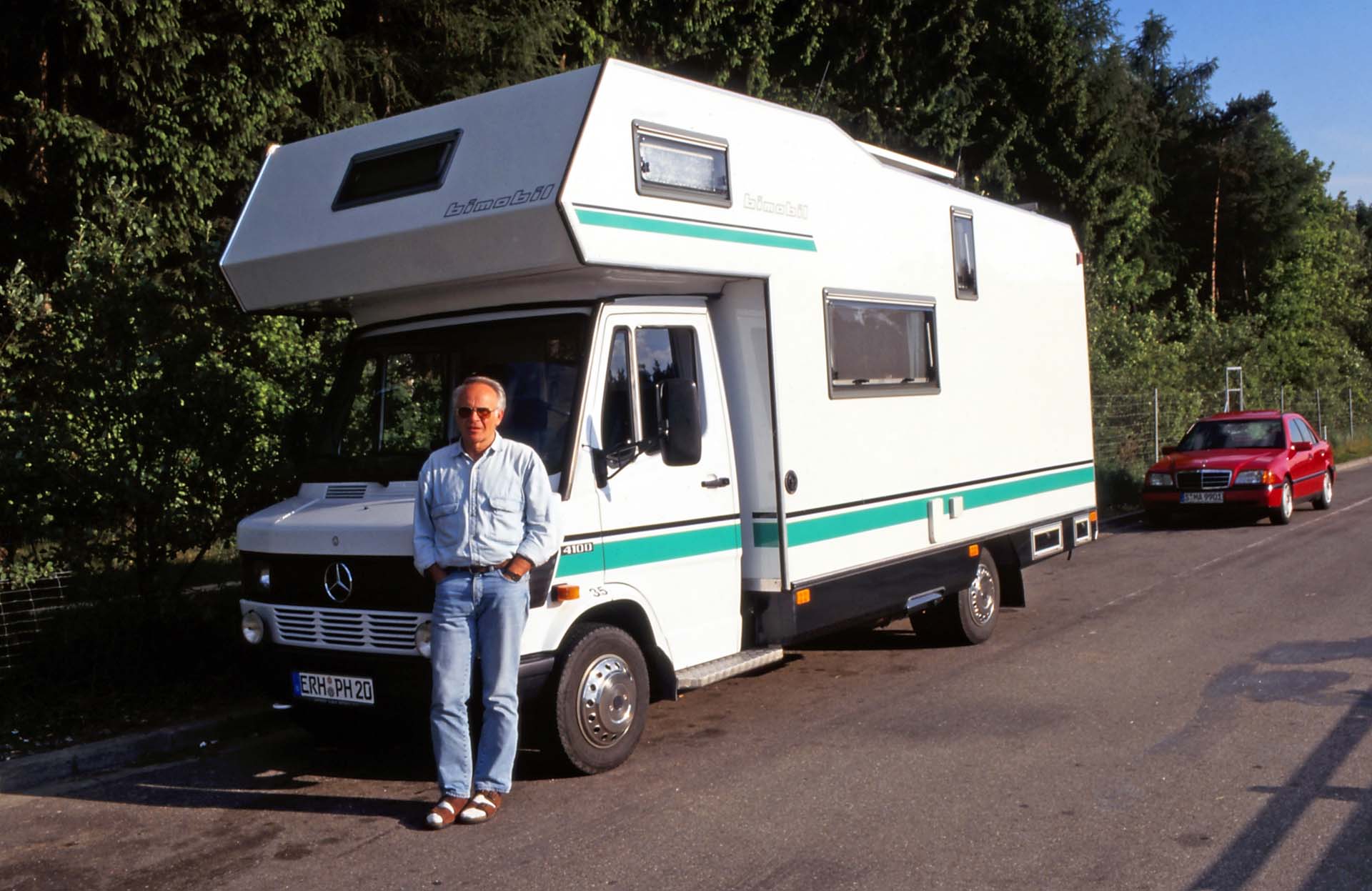 Bimobil auf Mercedes Benz 410 D