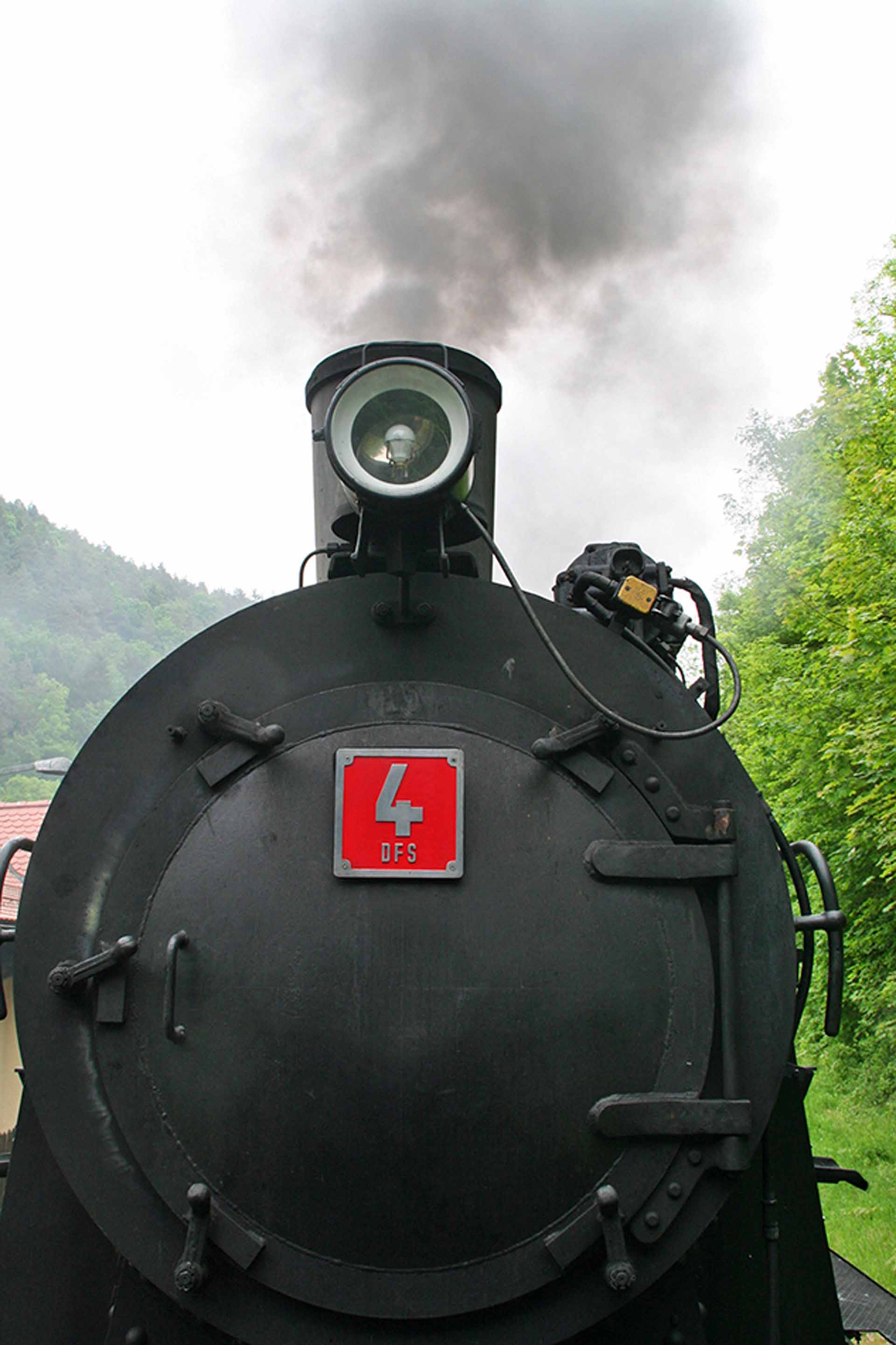Sonntags schnauft eine Museumsbahn durchs Wiesenttal