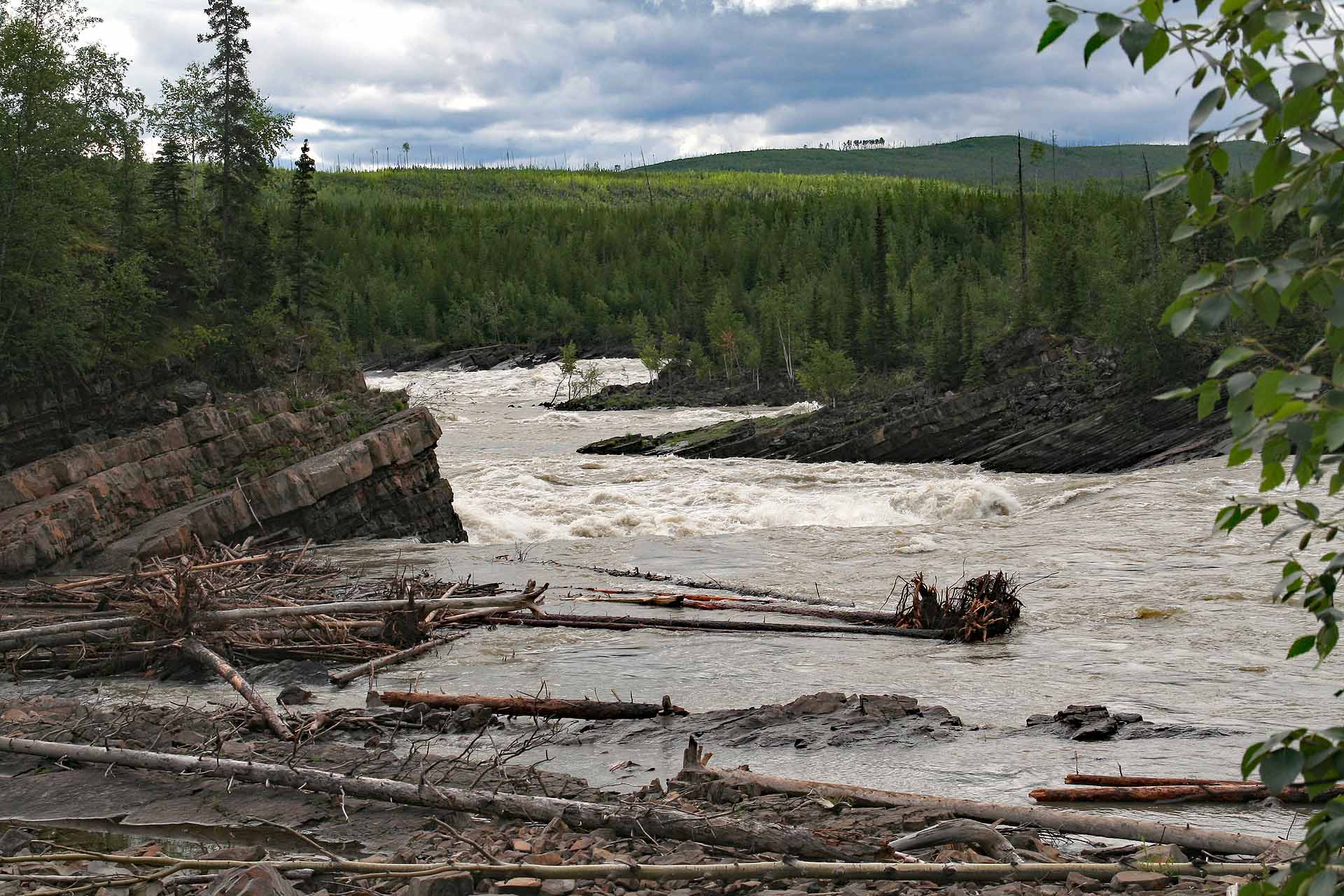 Wilder Liard River, Alaska Highway, BC