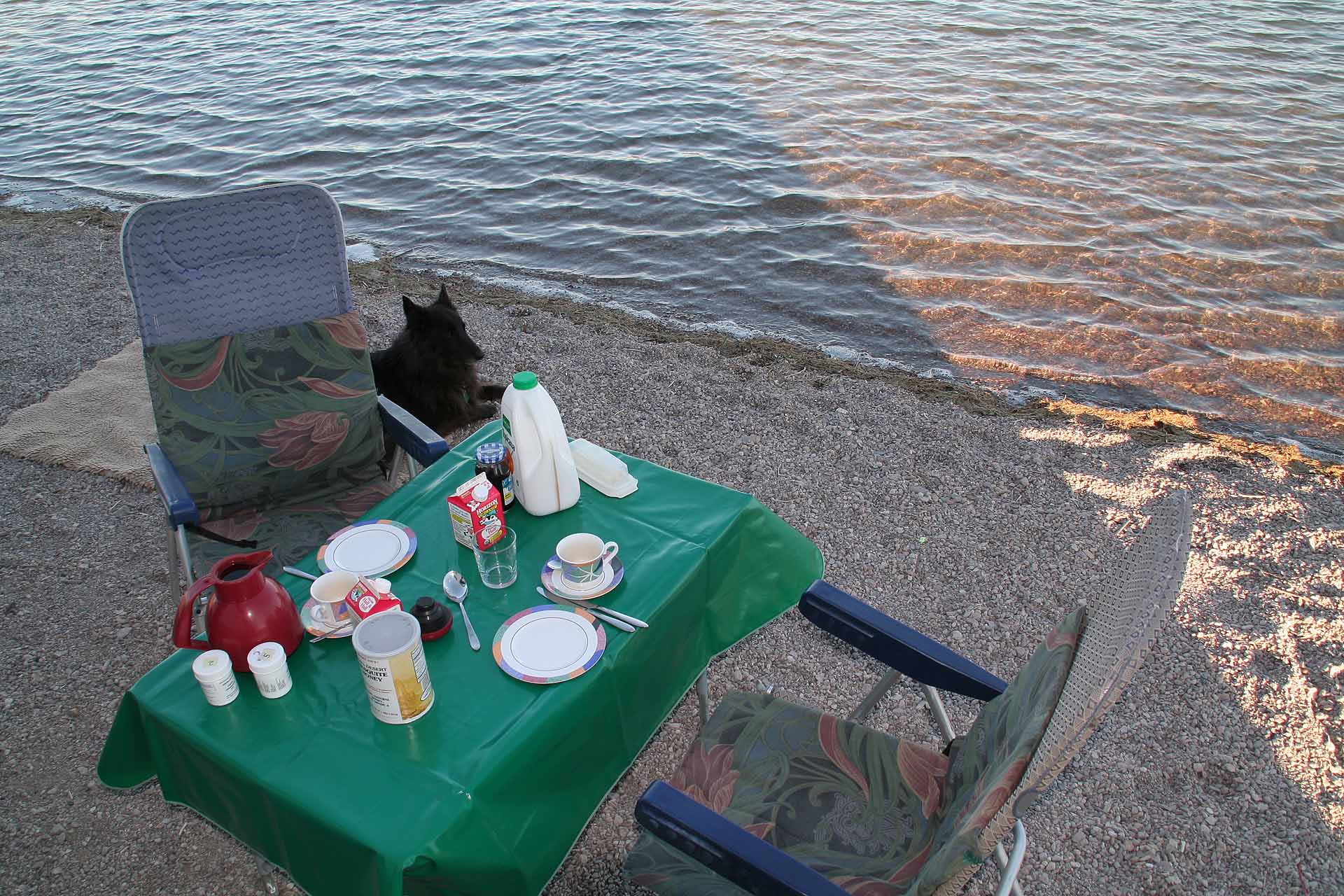 Frühstück am Senator Wash Lake