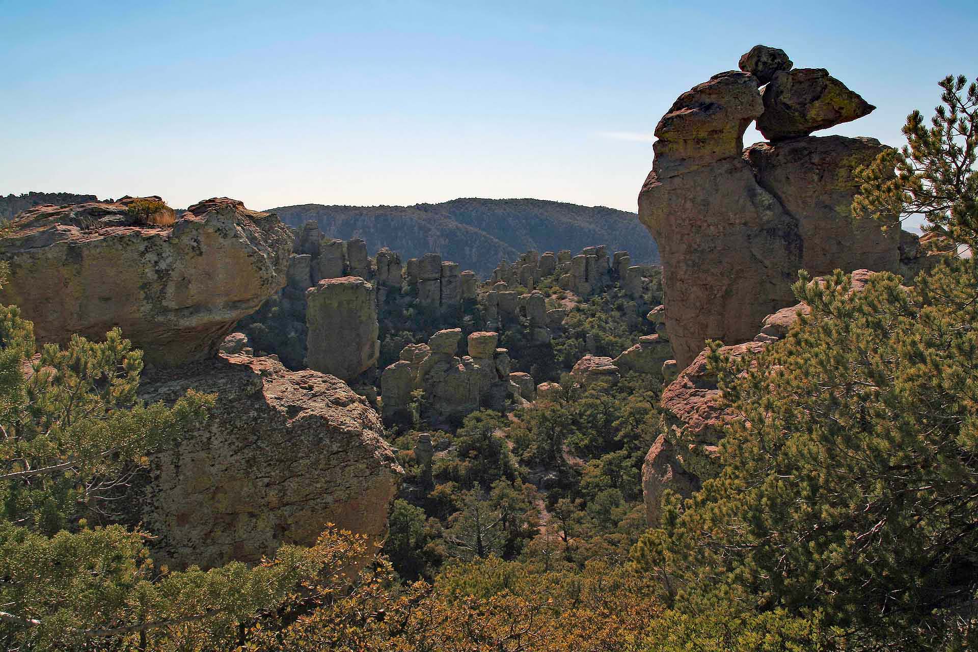 Das Chiricahua National Monument, Arizona - Häuptling Cochise diente die birzarre Landschaft als Versteck.