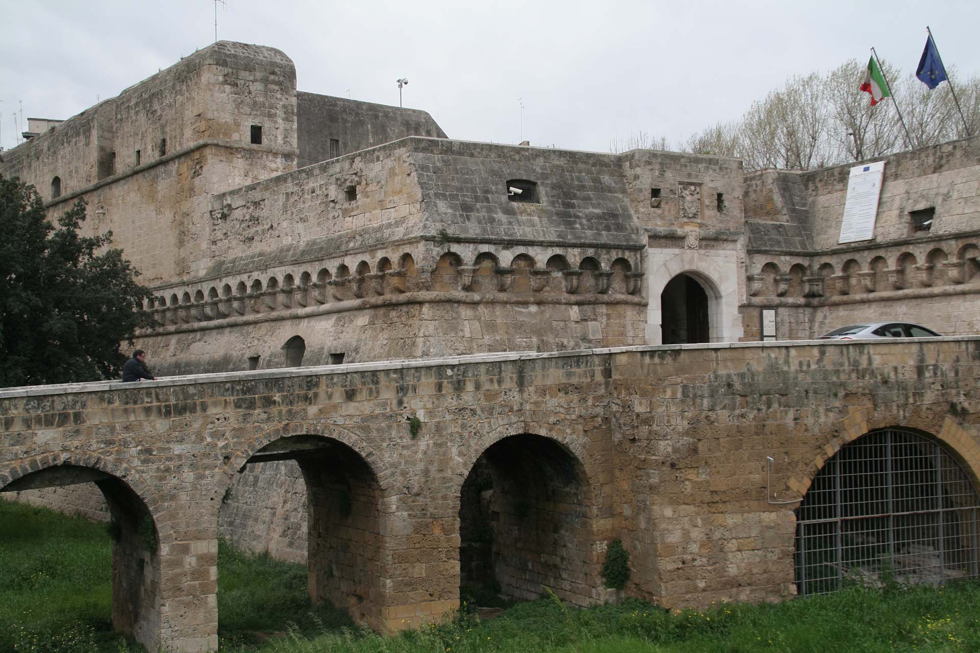 Bari, Castello Svevo