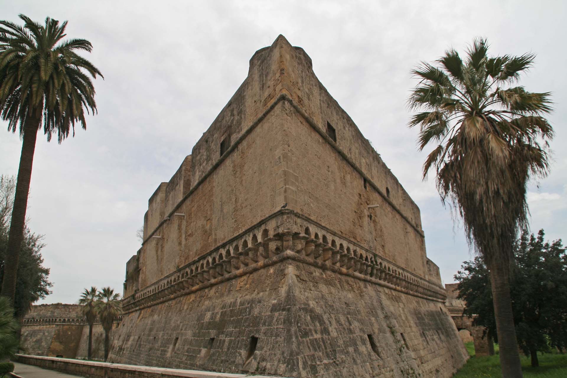Bari, Castello Svevo