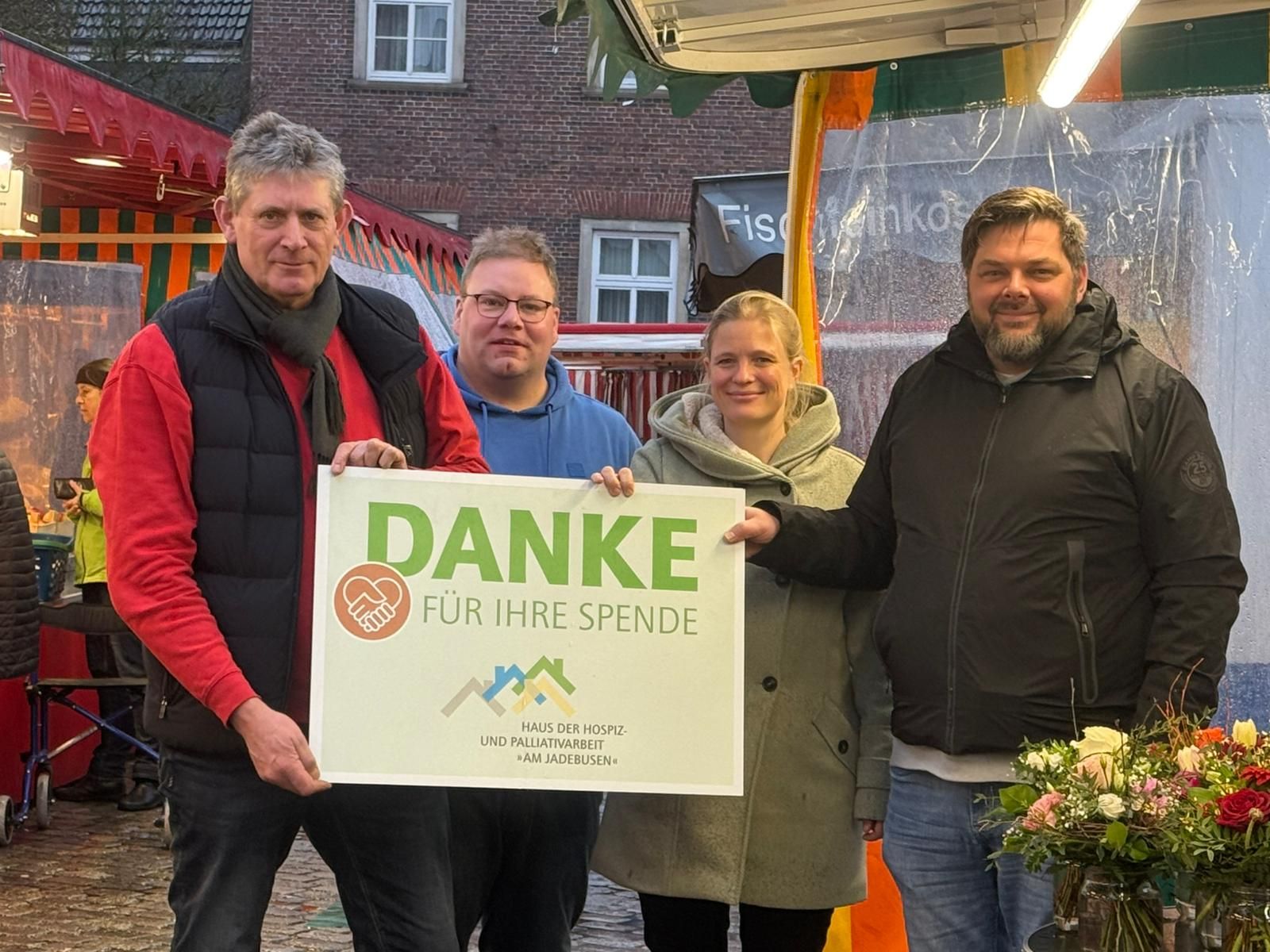 Ein herzliches Dankeschön von Maik Hinrichs und Dr. Lena Faida an Johannes Klawon und
Stefan Töben