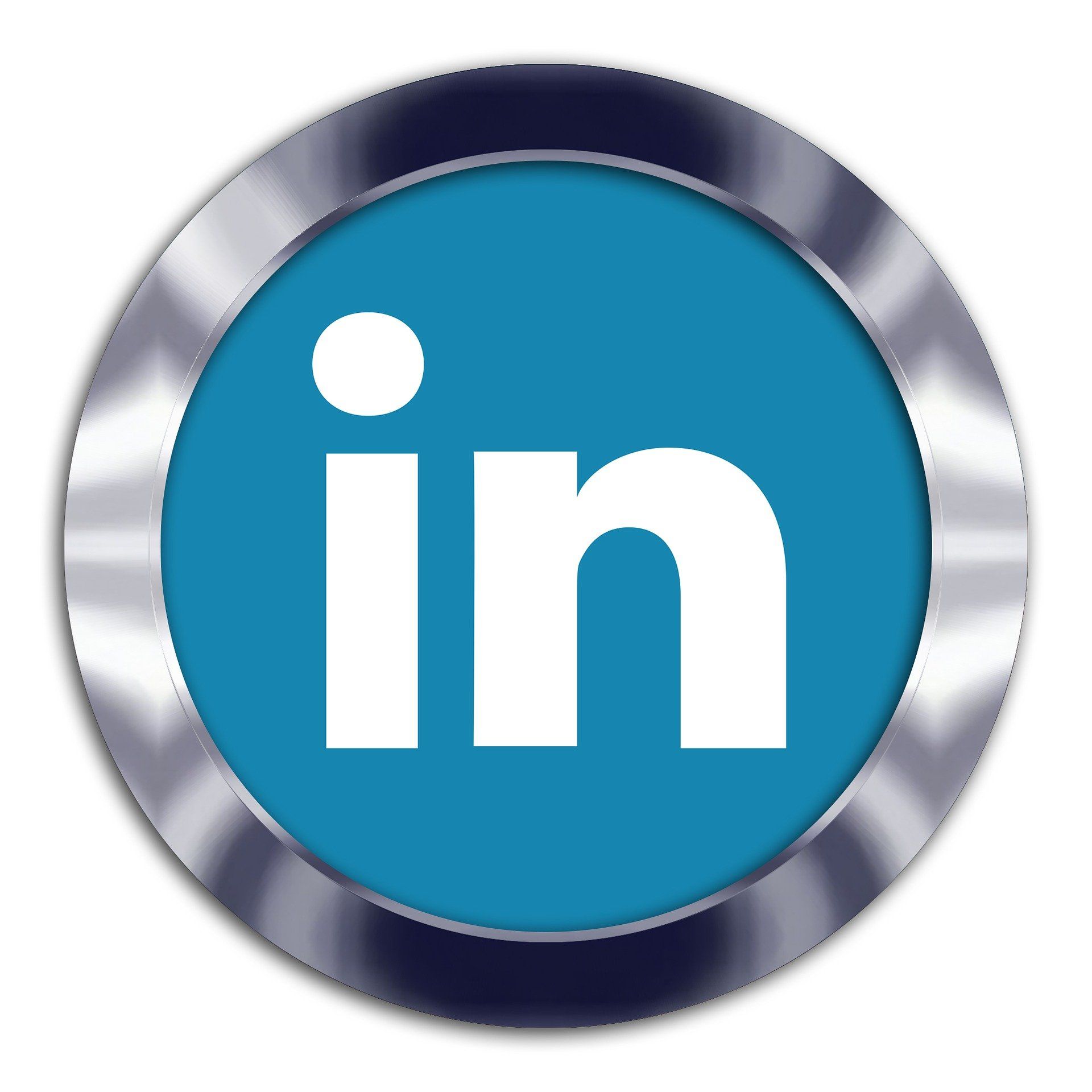 Entretenez les relations via les réseaux sociaux et LinkedIn