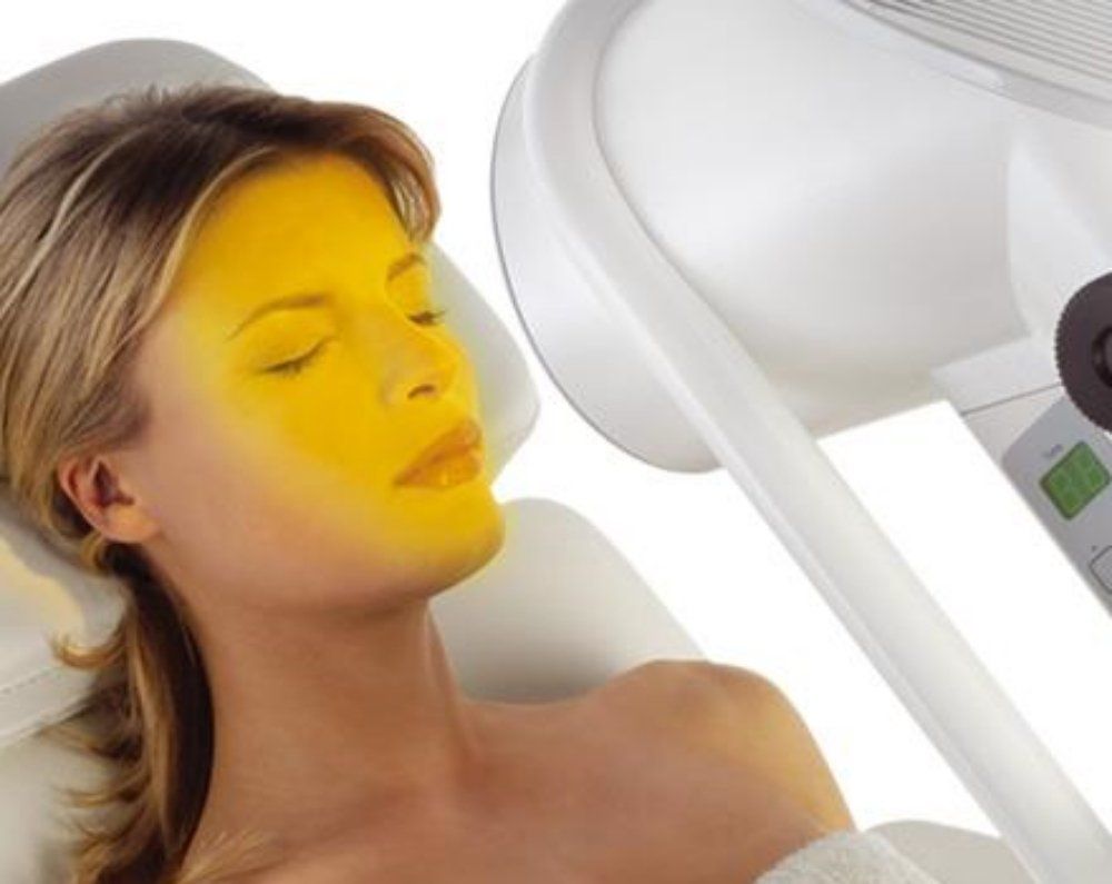 behandlung mit lichttherapie lichttherapieberlin bioptronberlin kosmetikberlin kosmetikstudioberlin kosmetikreinickendorf kosmetikstudioreinickendorf