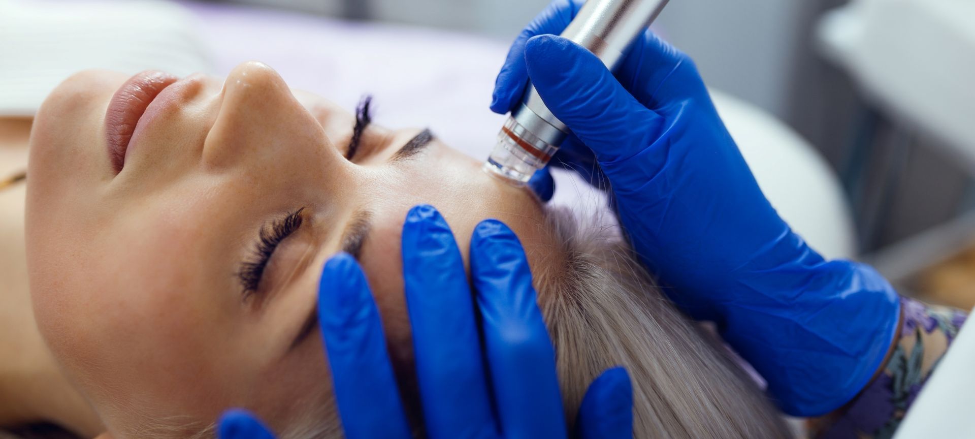 Dalton Marine gesichtbehandlung bei unreiner haut und akne mit hydrafacial hydrafacialberlin aquafacialberlin hautreinigungberlin schmerzfreiereinigungberlin unreinehautberlin akneberlin kosmetikberlin kosmetikstudioberlin kosmetikbehandlungenberlin gesichtbehandlungenberlin