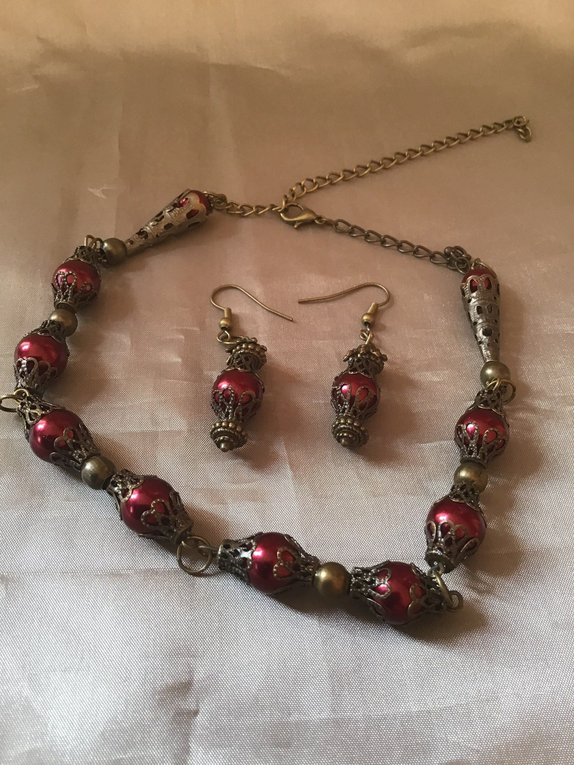 Schmuckset: Bronze Collier mit Ohrhängern
