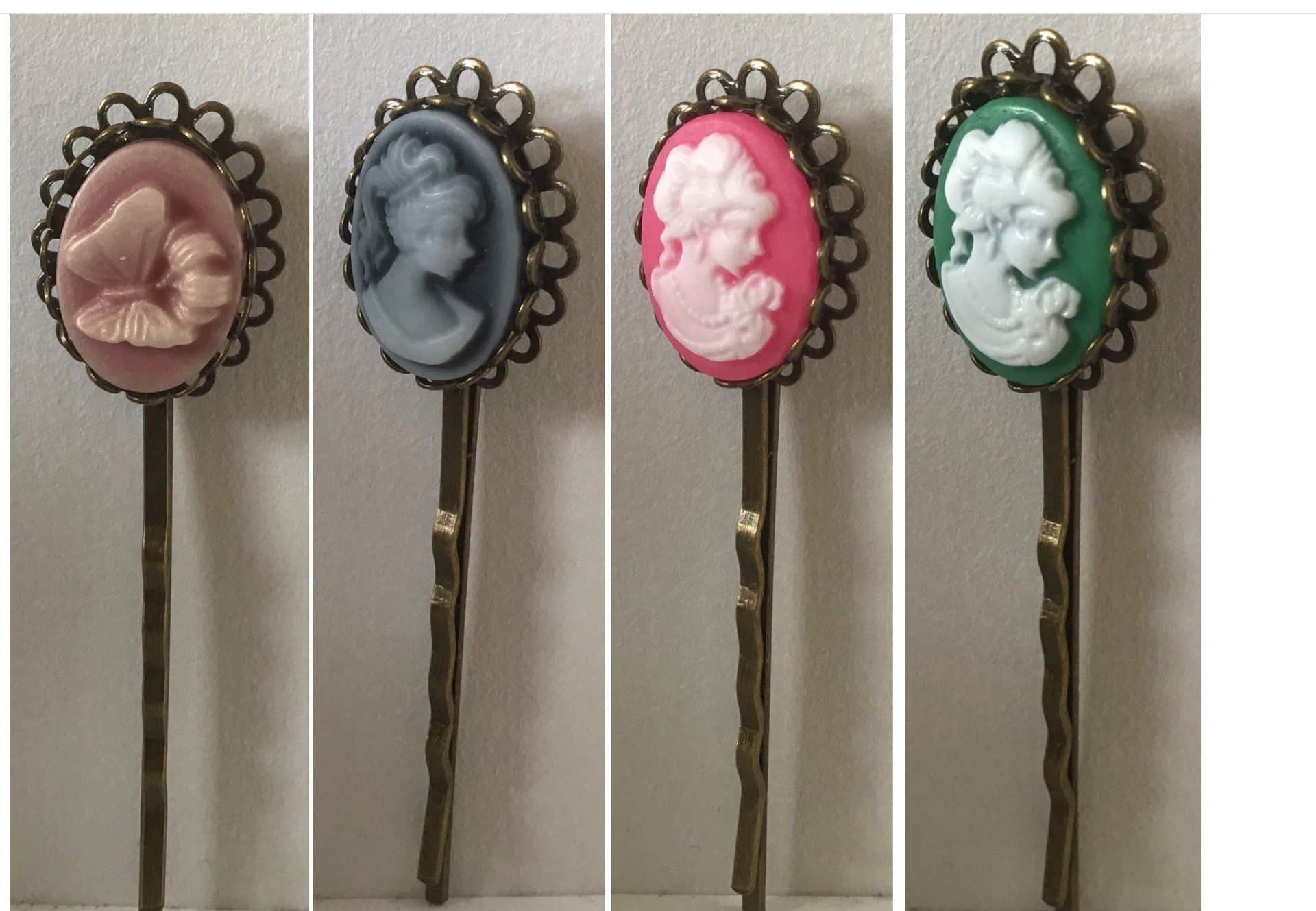 Historische Haarklammern in Bronze