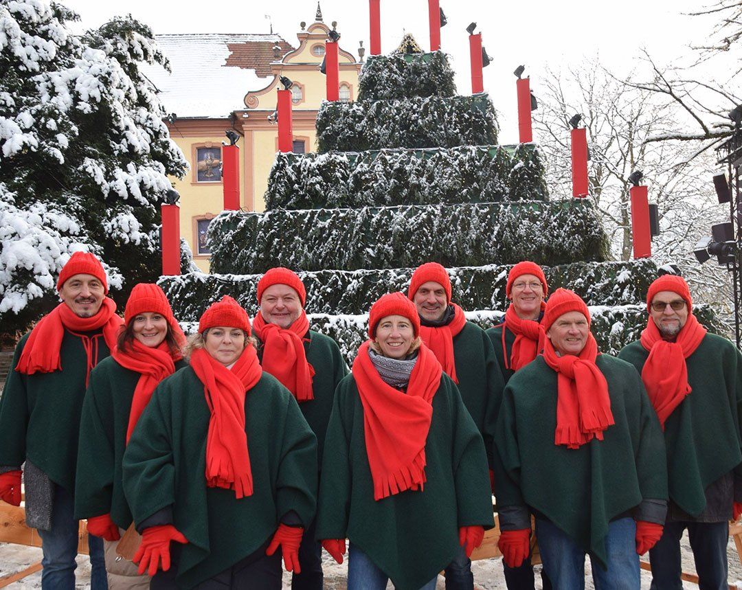 Orga-Team „Der Singende Weihnachtsbaum Orga-Team „Der Singende Weihnachtsbaum