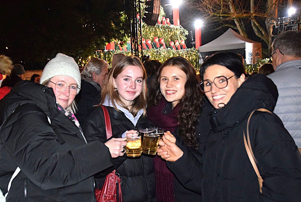 Winzer-Glühwein aus dem Ortsteil Buchholz, dem Weinsüden-Weinort Winzer-Glühwein aus dem Ortsteil Buchholz, dem Weinsüden-Weinort