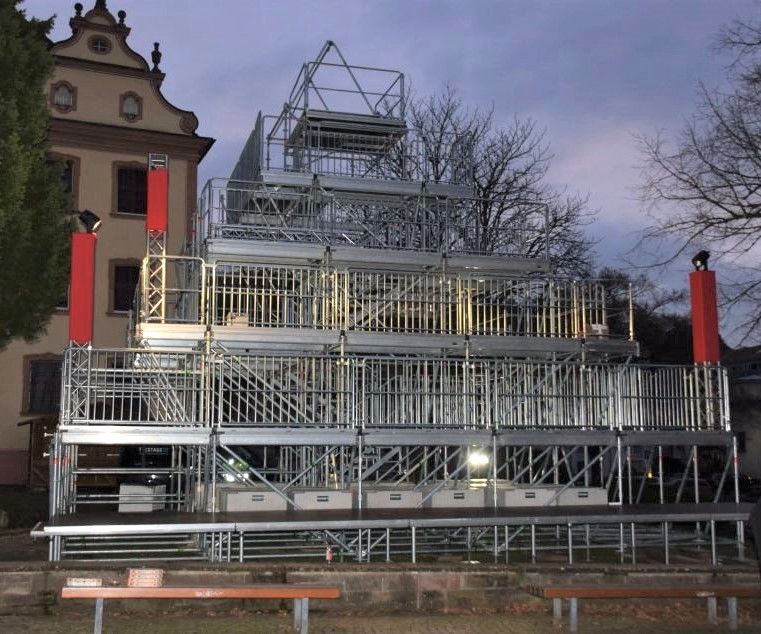 Das Gerüst des Singenden Weihnachtsbaums Das Gerüst des Singenden Weihnachtsbaums